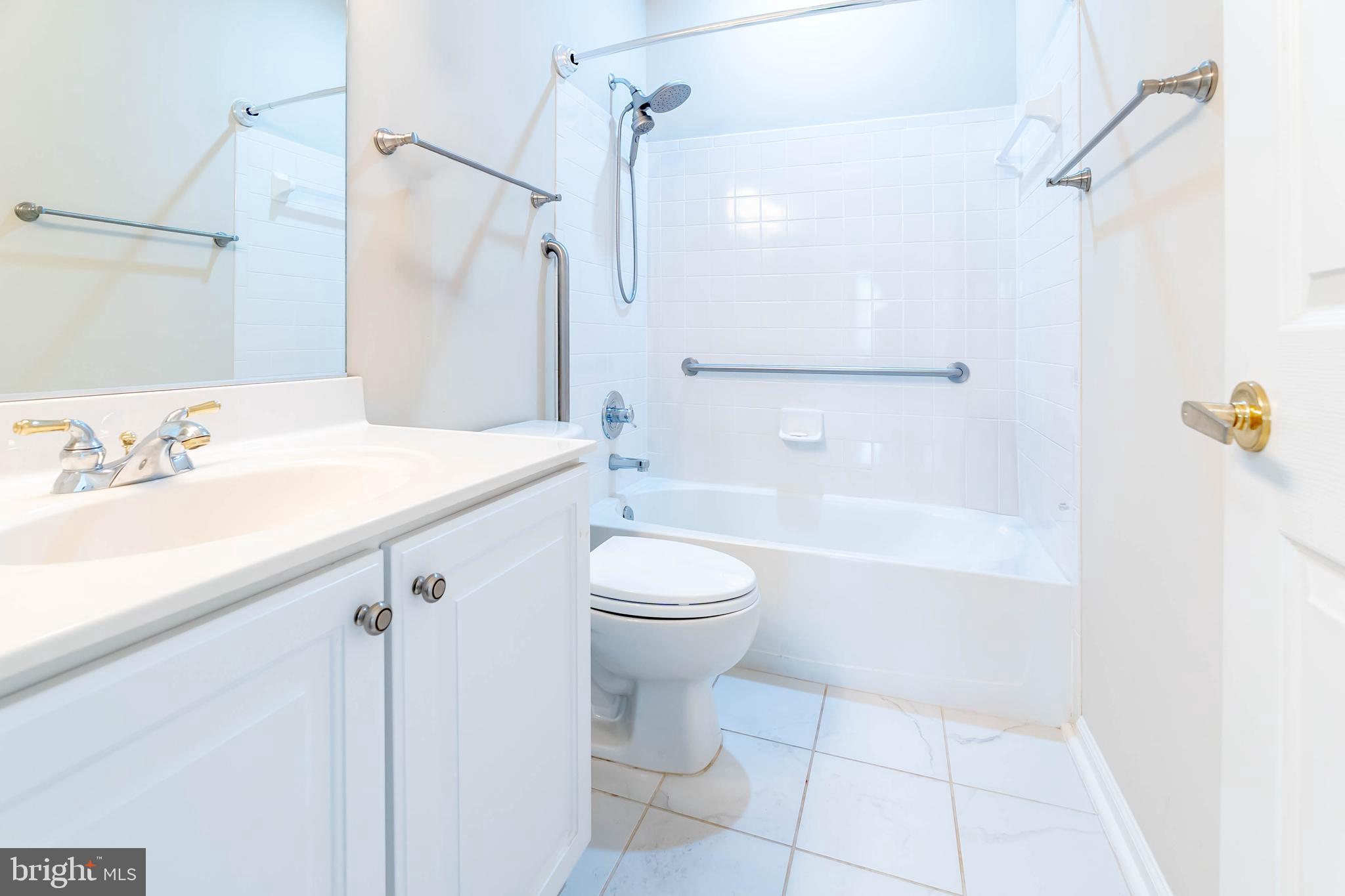 HERITAGE HUNT - Residential