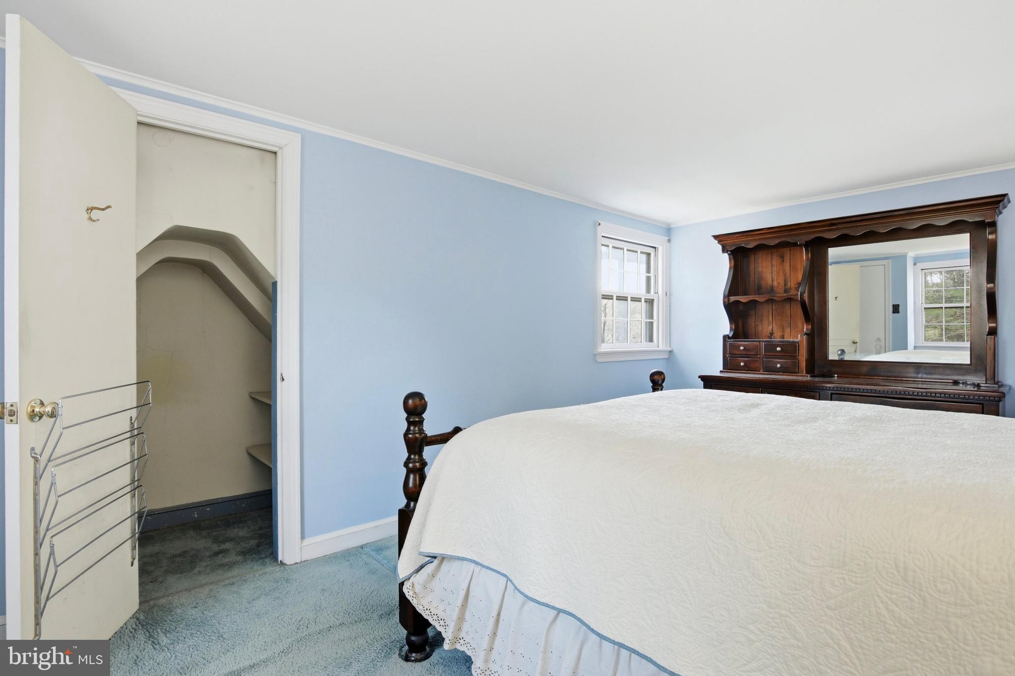 SHOEMAKER VIL - Residential