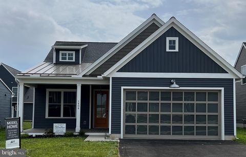 Photo of 1404 BARRINGTON DR #289, MOUNT JOY, PA 17552 (MLS # PALA2026618)