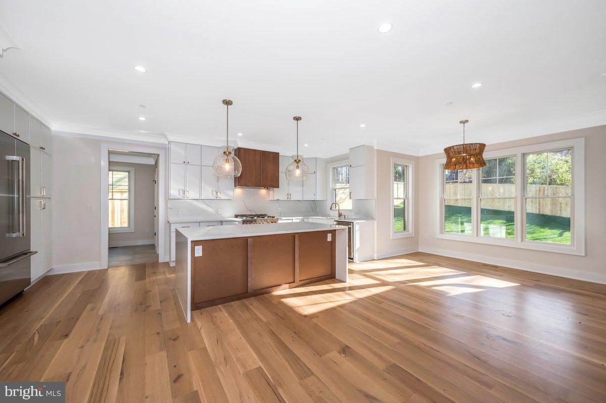 ROCK CREEK FOREST - Residential