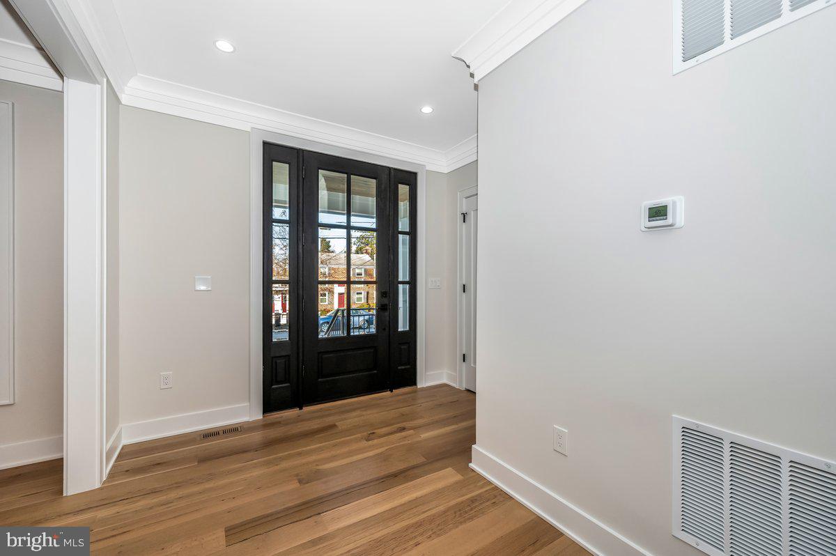 ROCK CREEK FOREST - Residential