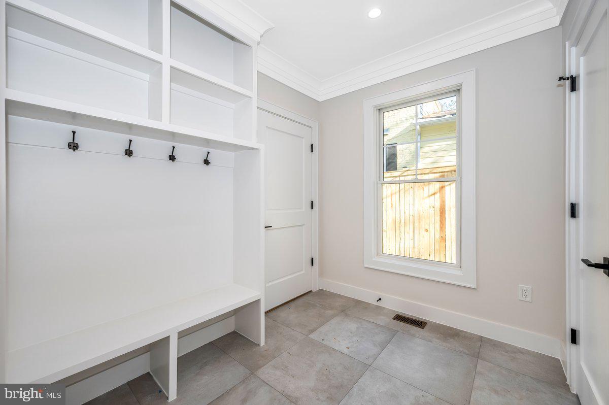 ROCK CREEK FOREST - Residential