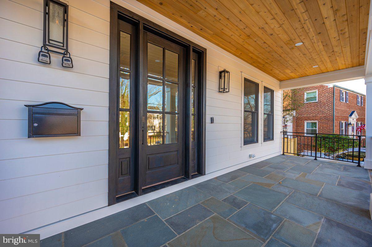 ROCK CREEK FOREST - Residential