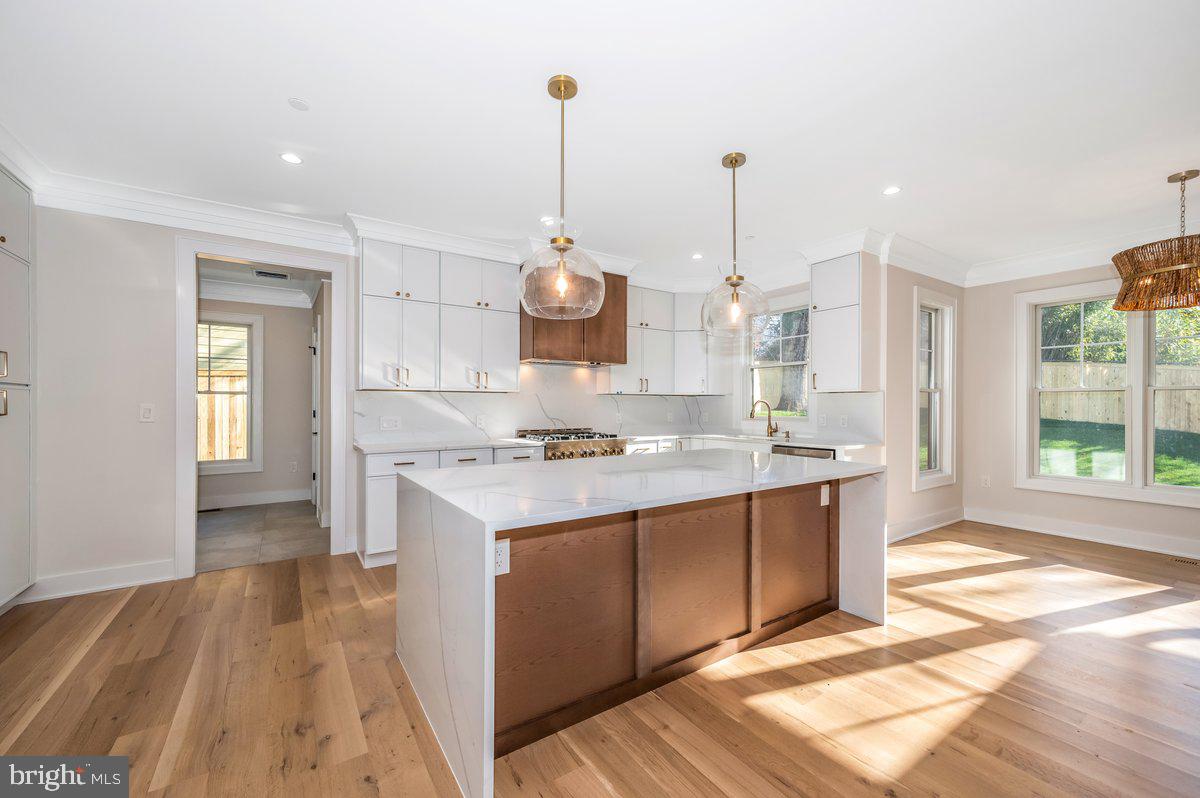 ROCK CREEK FOREST - Residential