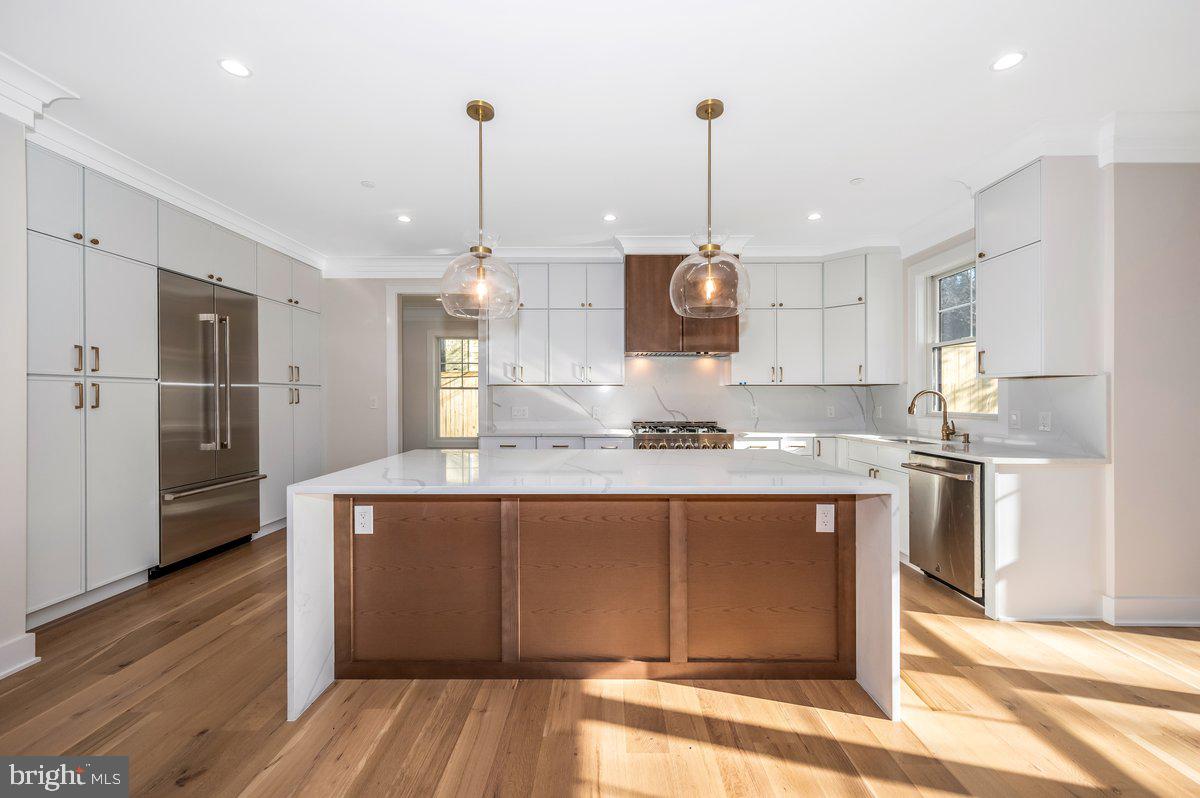 ROCK CREEK FOREST - Residential