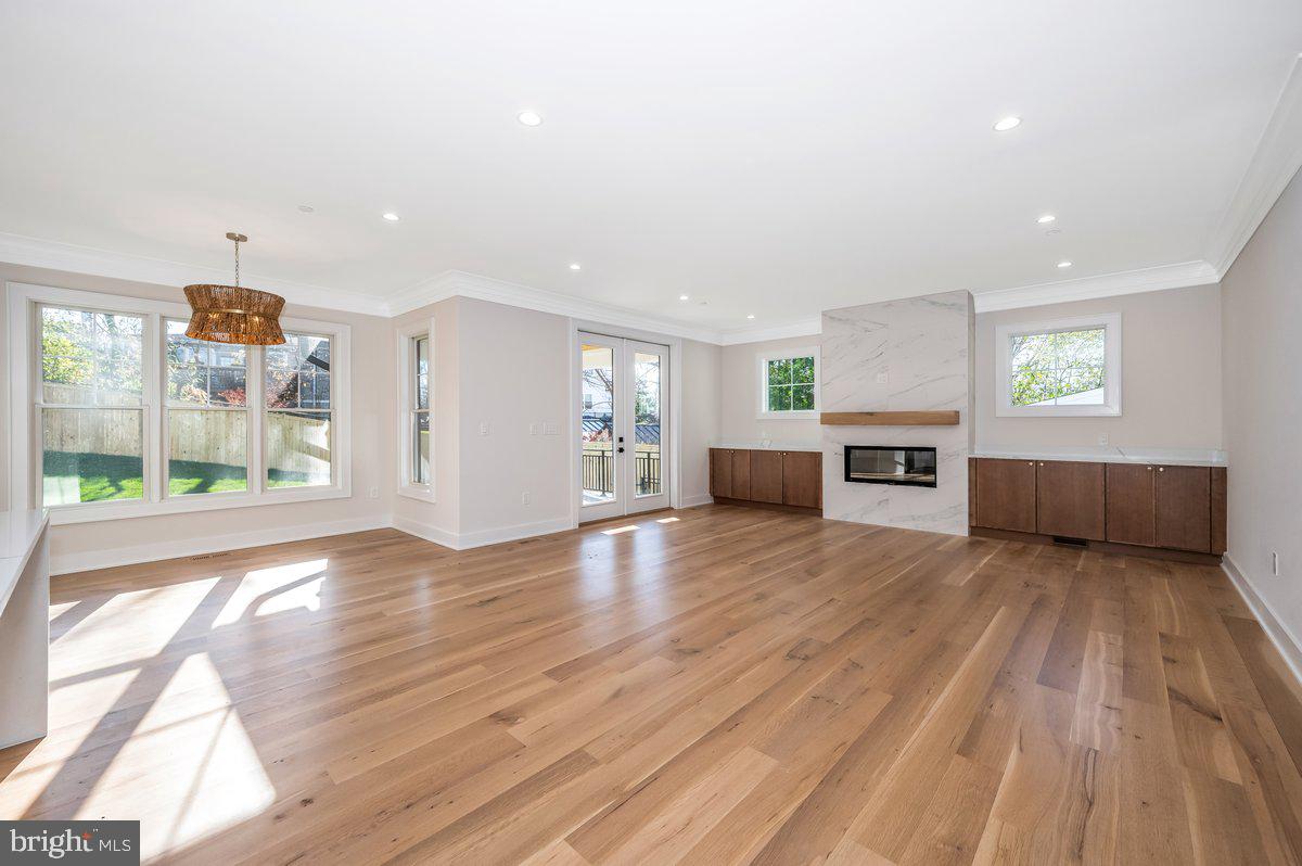 ROCK CREEK FOREST - Residential