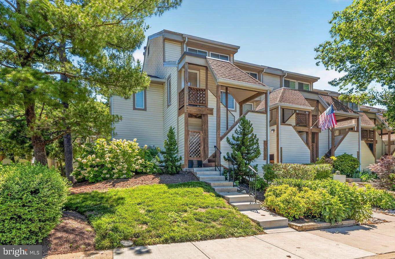 18273 LEMAN LAKE DRIVE 601
