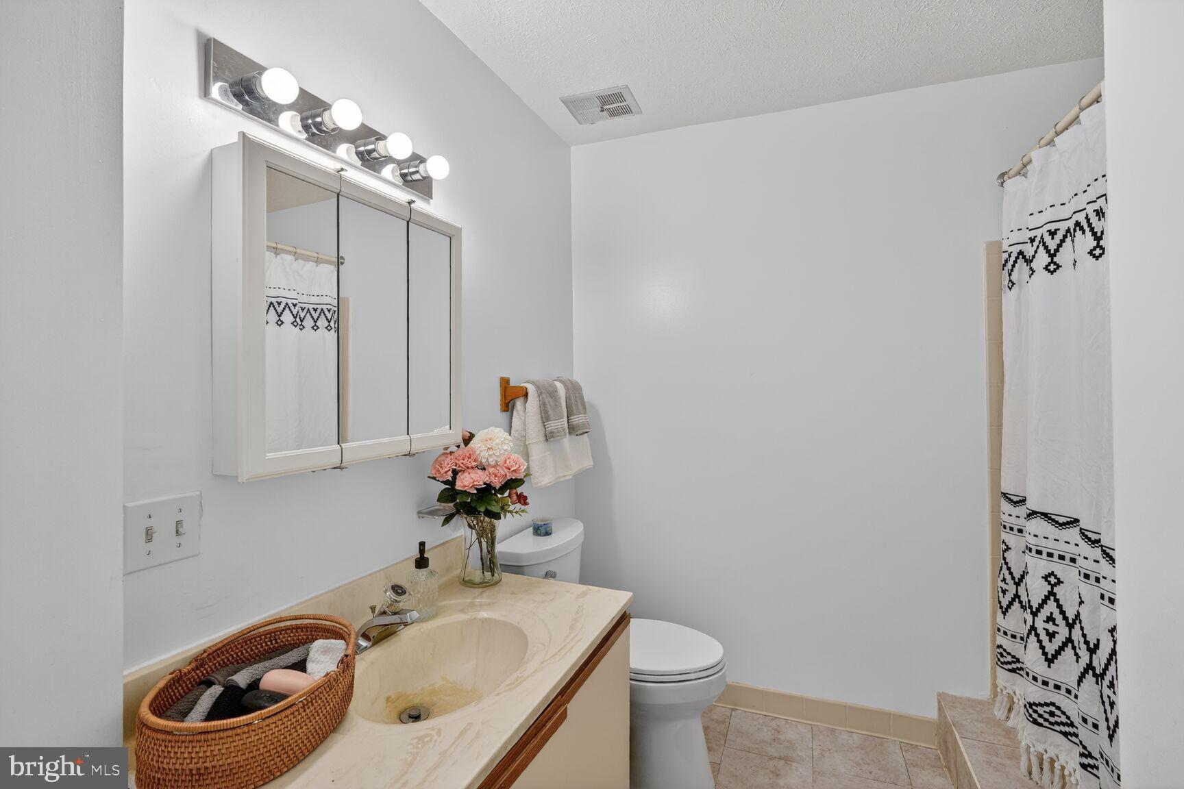 VILLAGE OF KINGS CONTRIVANCE - Residential