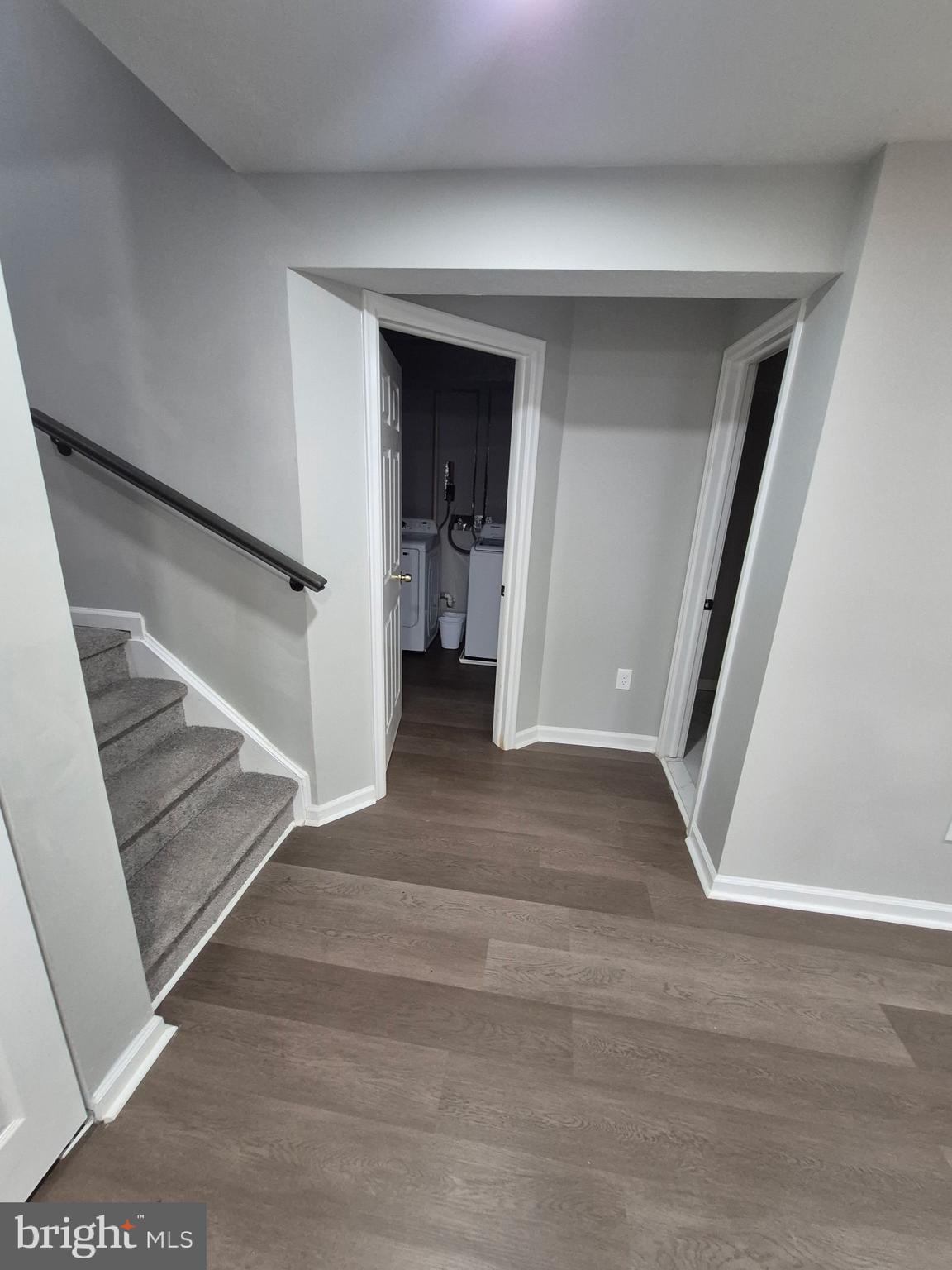 GUNNERS LAKE VILLAGE - Residential