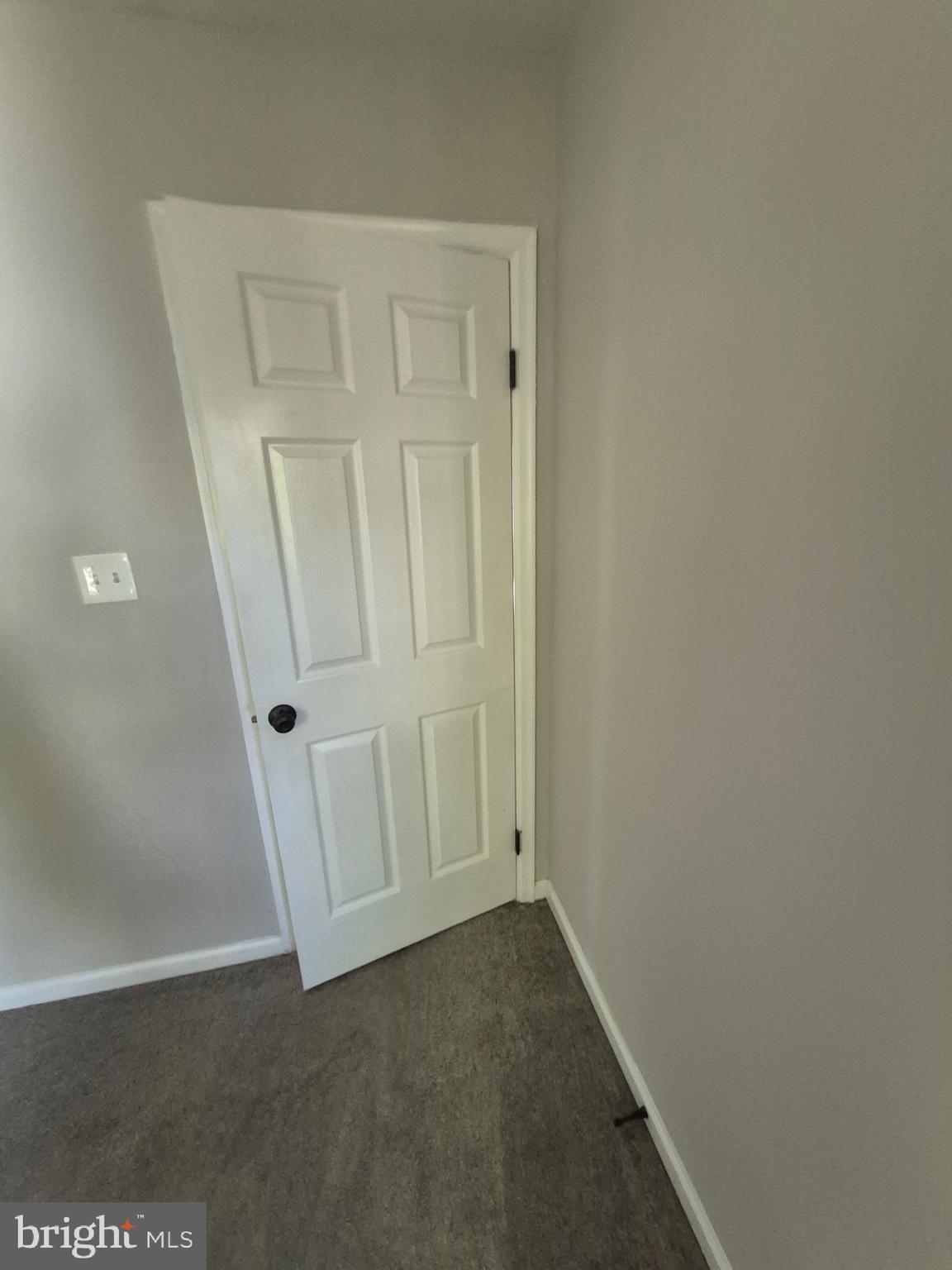 GUNNERS LAKE VILLAGE - Residential