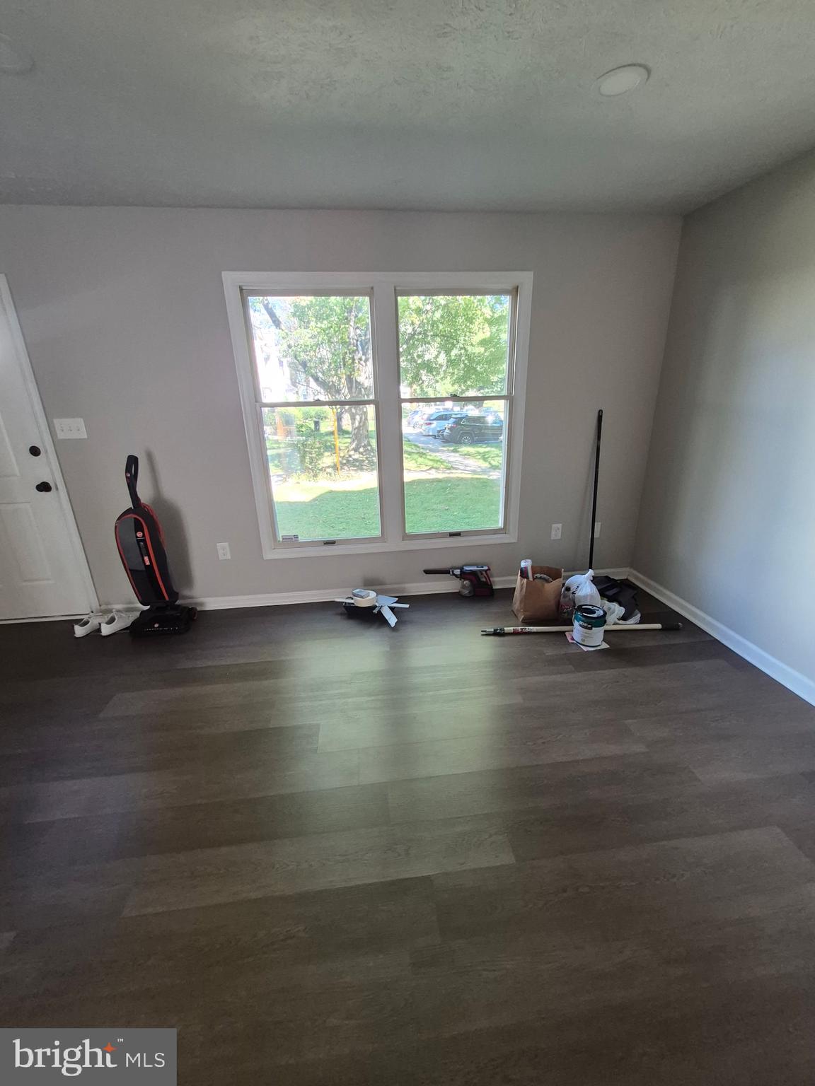 GUNNERS LAKE VILLAGE - Residential