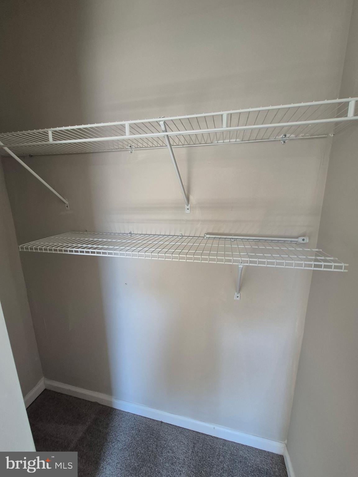 GUNNERS LAKE VILLAGE - Residential