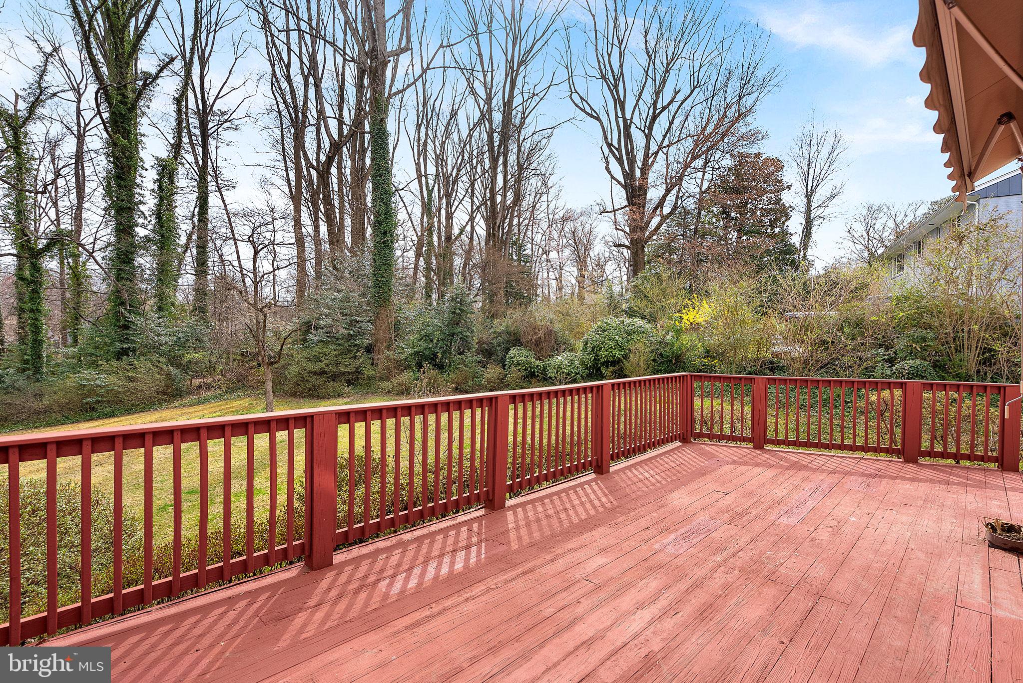 RIDGE MANOR - Residential