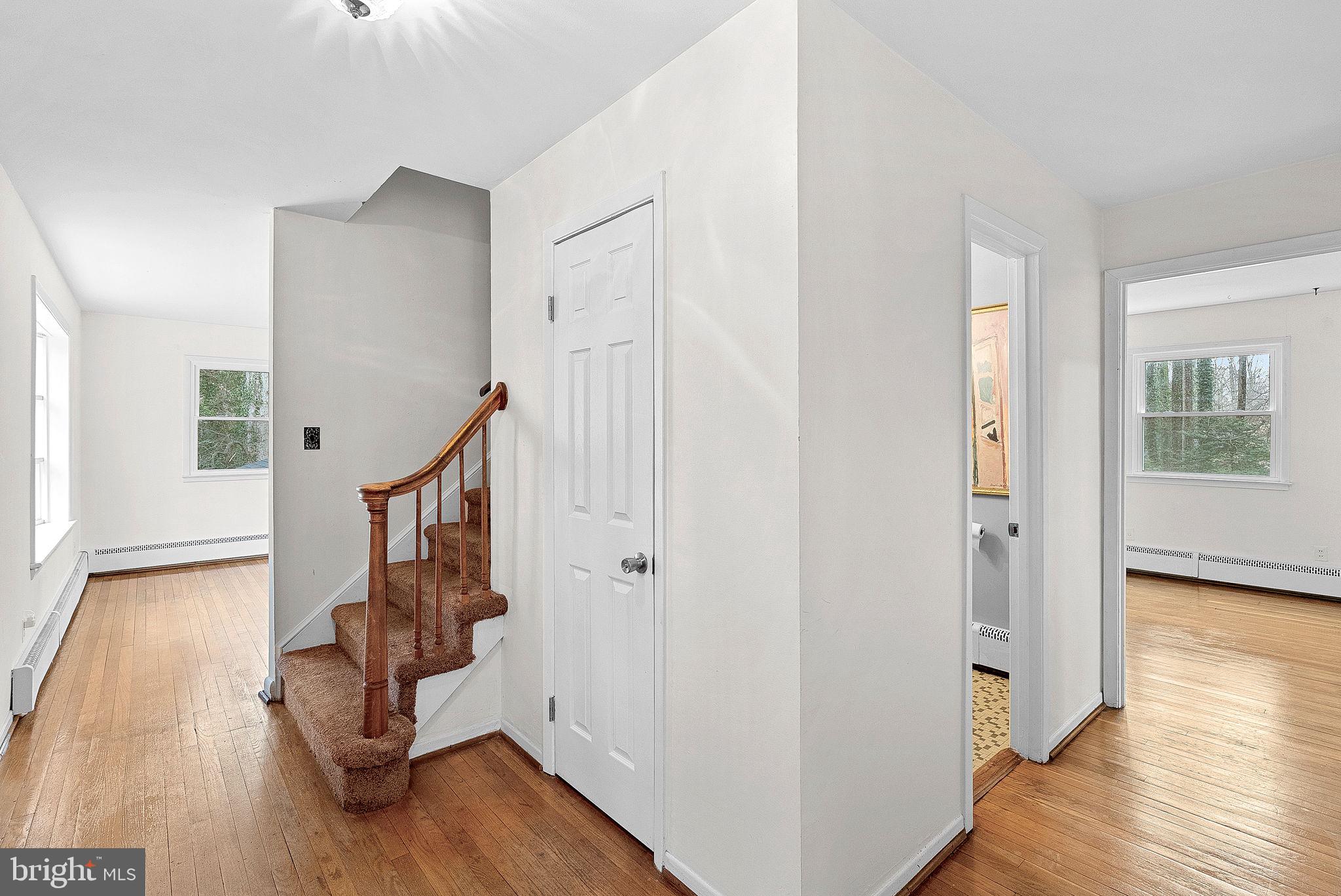 RIDGE MANOR - Residential