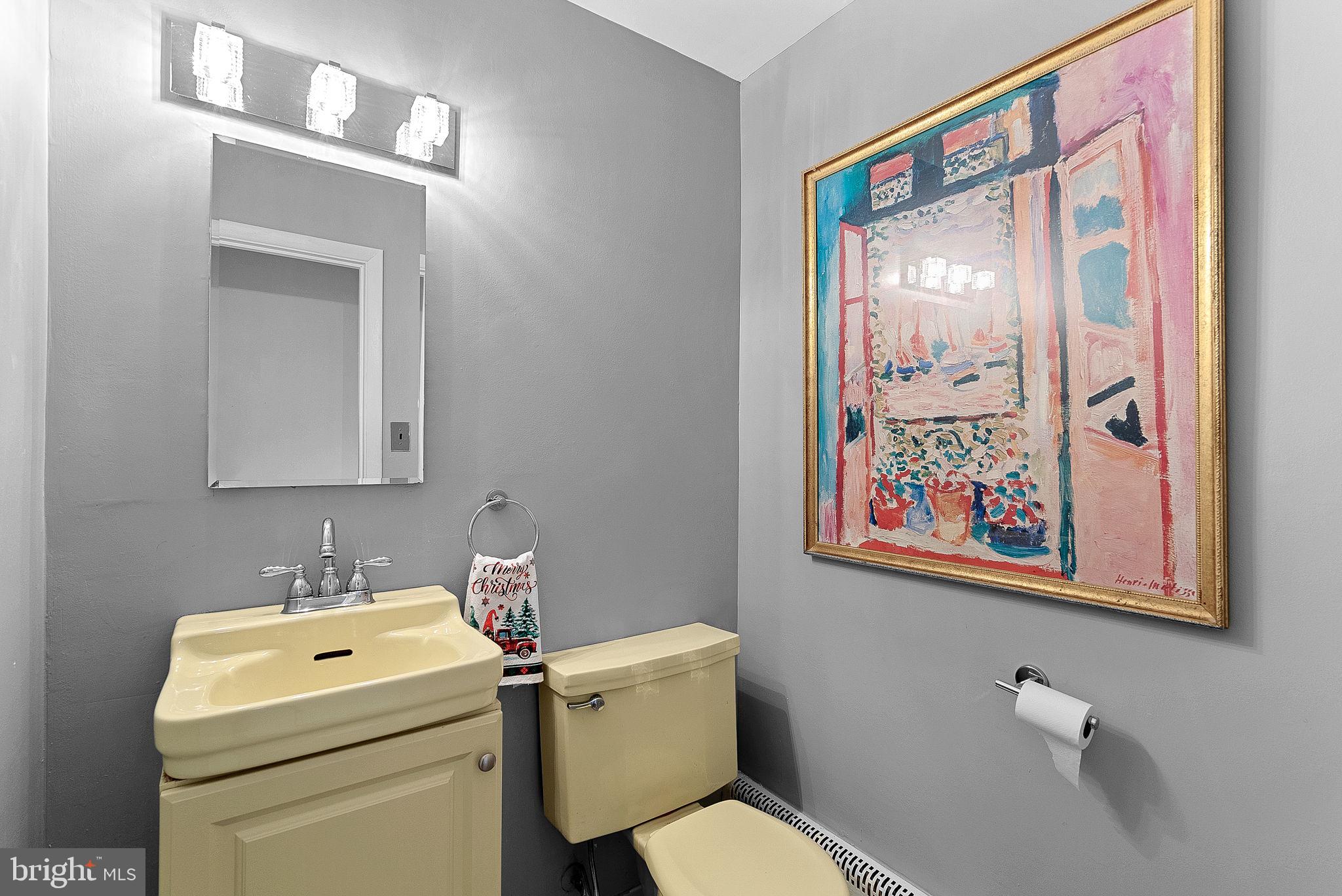 RIDGE MANOR - Residential