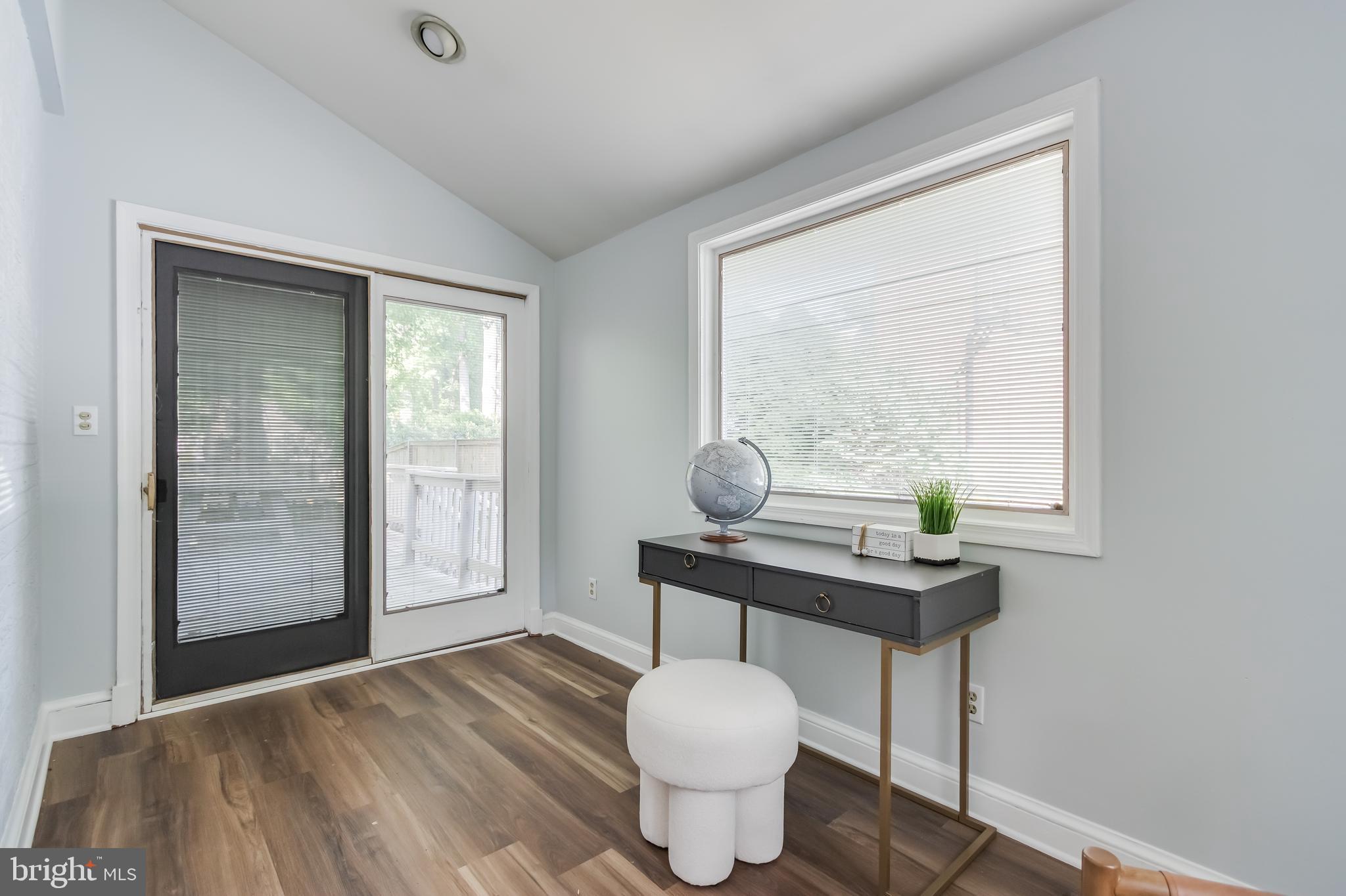 PARKWOOD - Residential