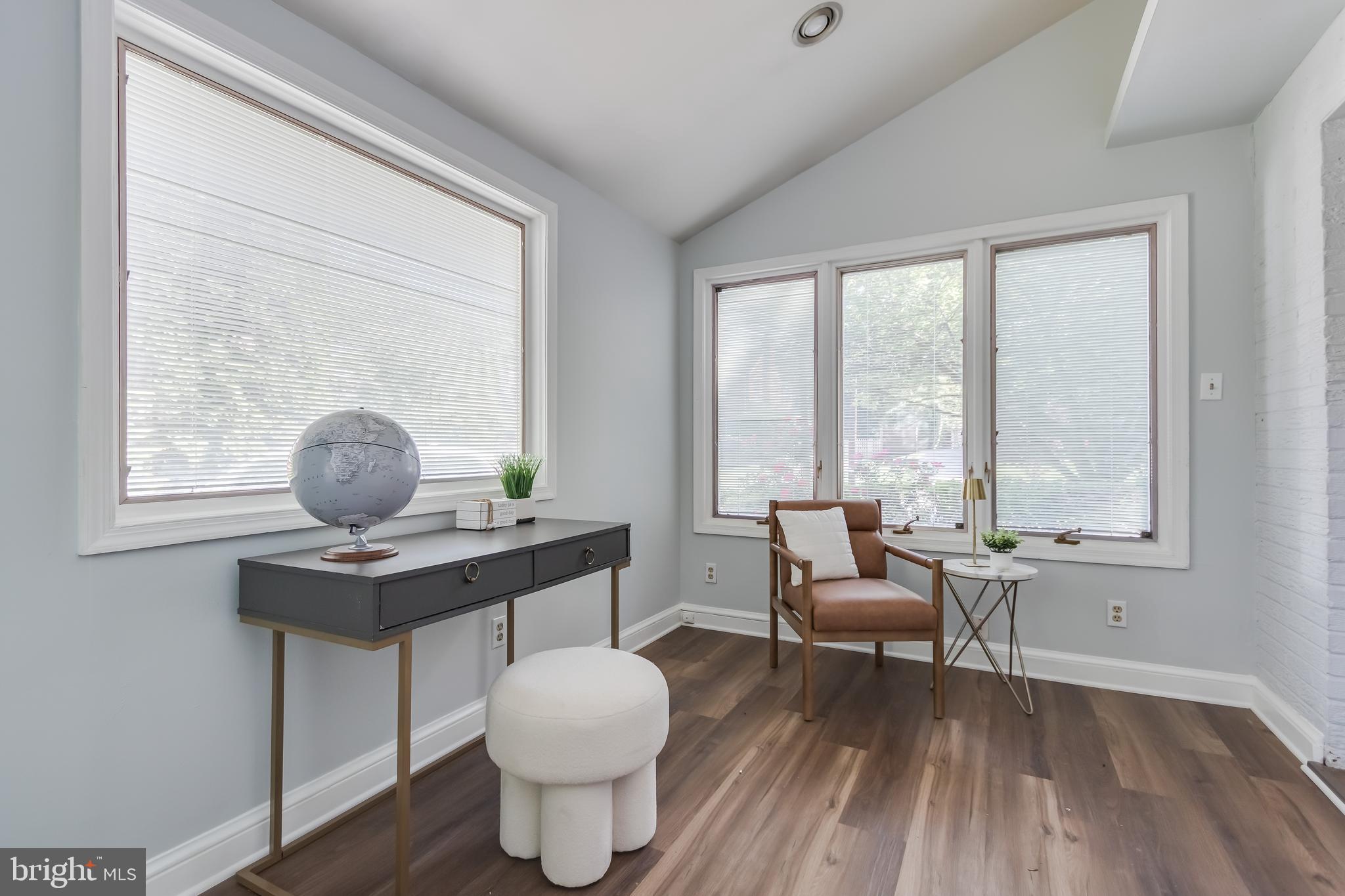 PARKWOOD - Residential