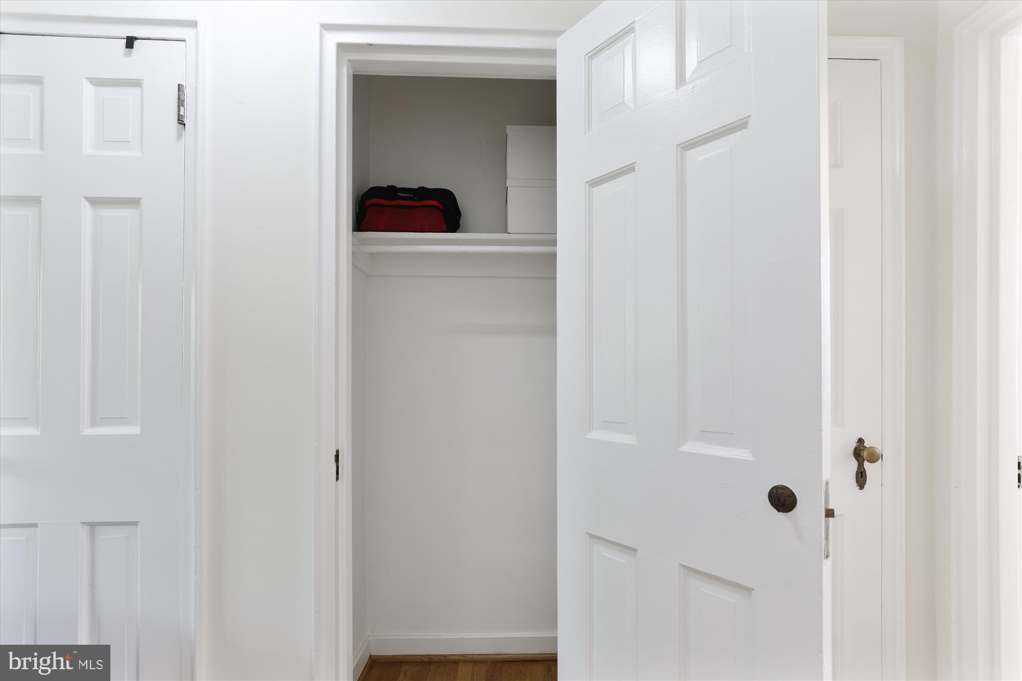 AUBURN VILLAGE - Residential Lease