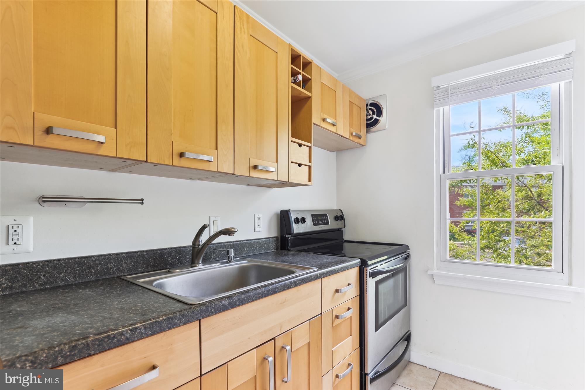 AUBURN VILLAGE - Residential Lease