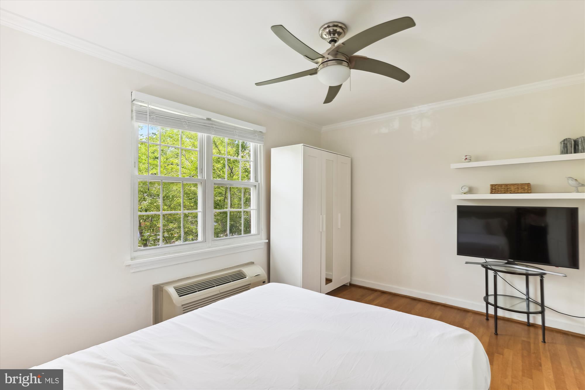 AUBURN VILLAGE - Residential Lease