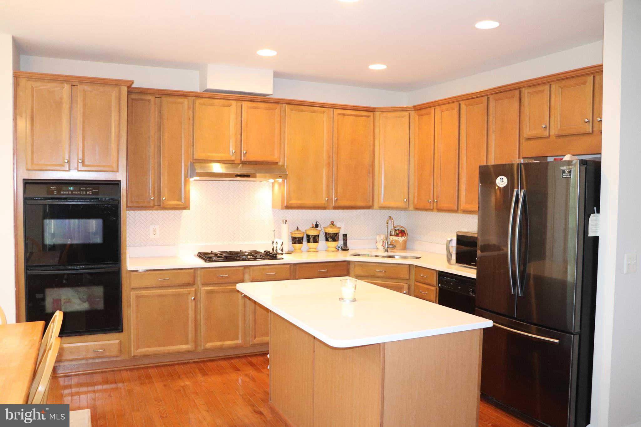 LORTON STATION SOUTH - Residential Lease