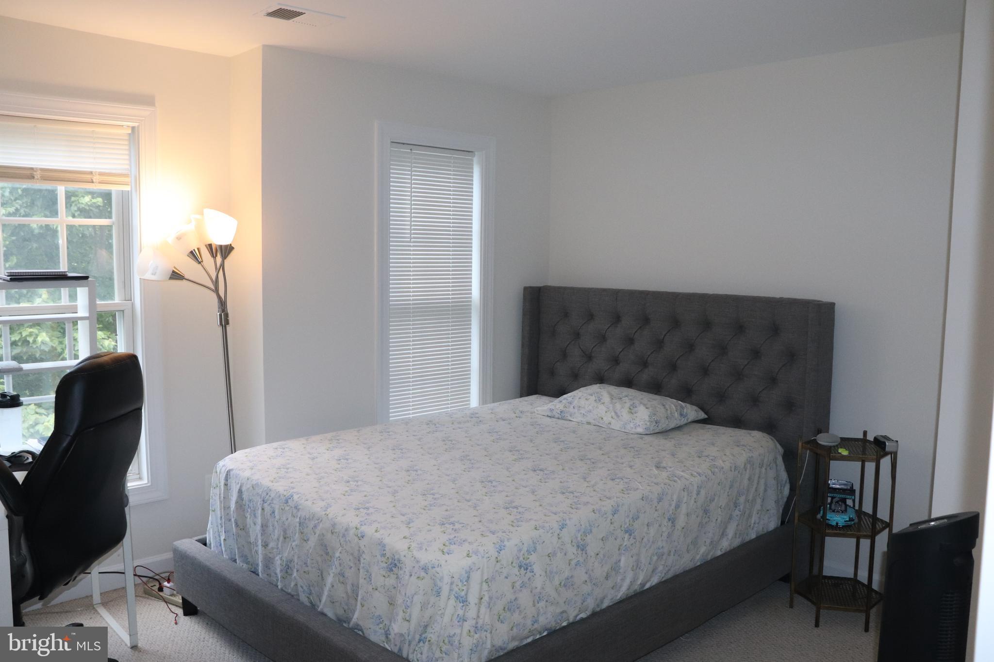 LORTON STATION SOUTH - Residential Lease