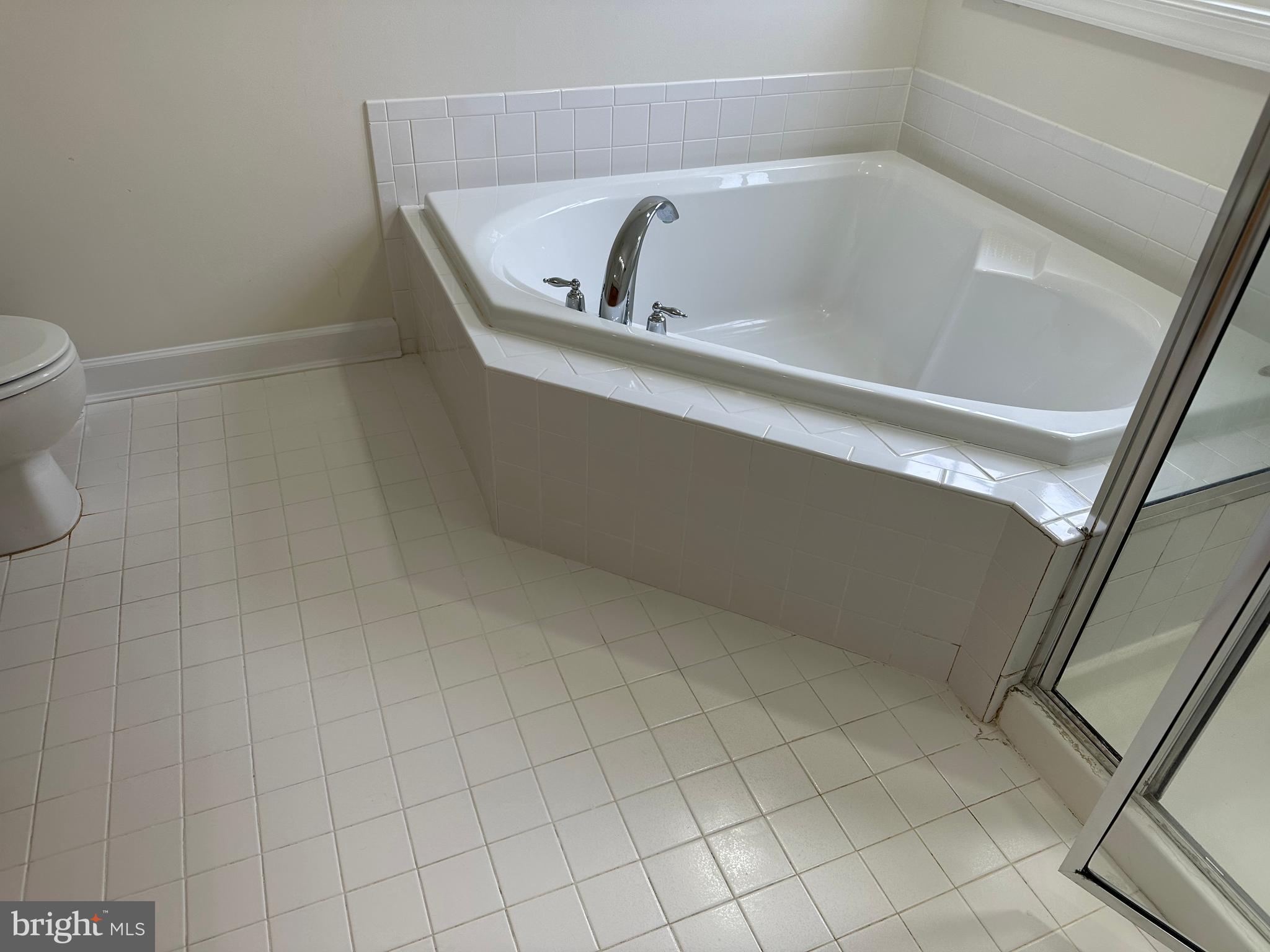 LORTON STATION SOUTH - Residential Lease