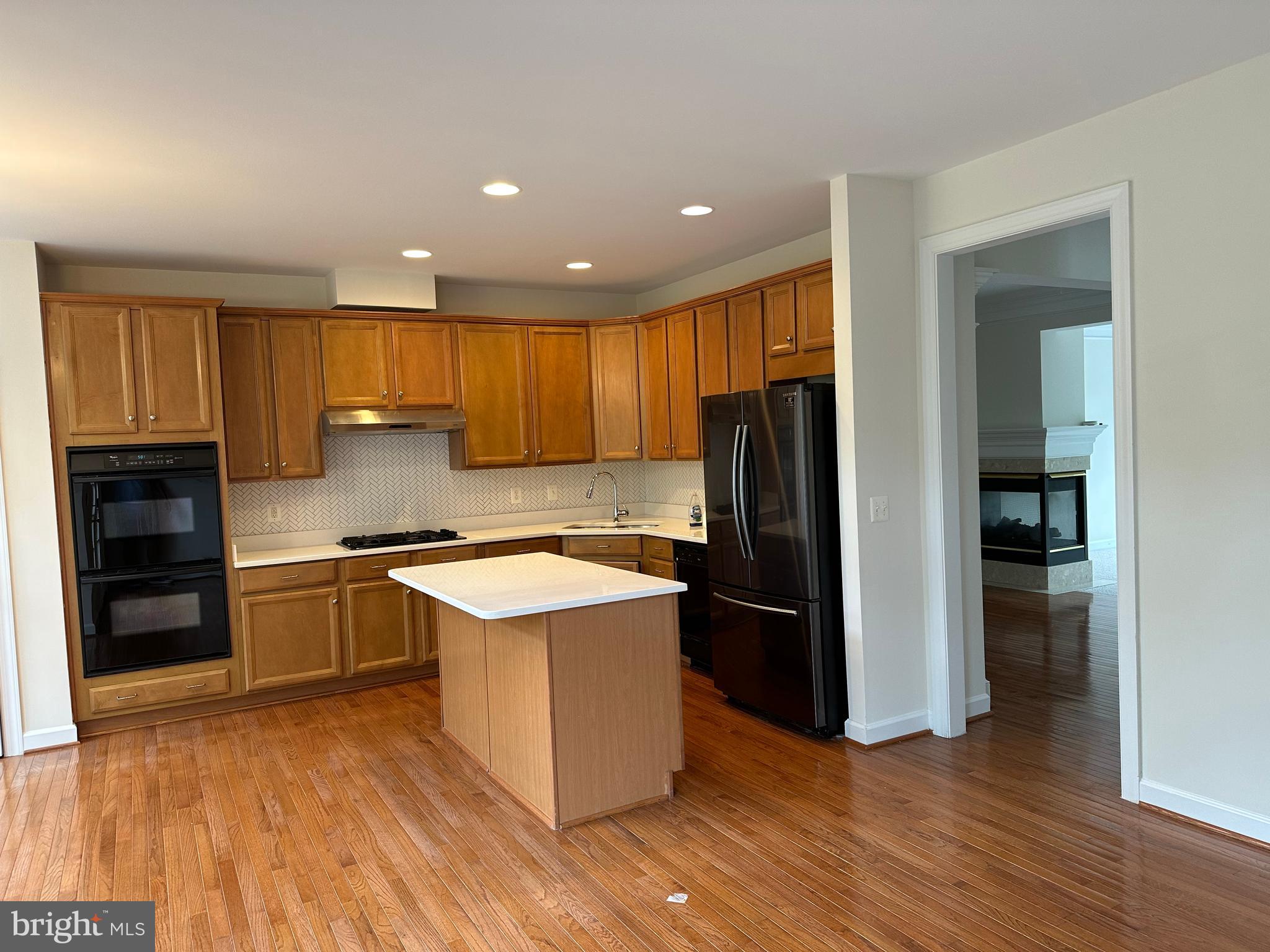 LORTON STATION SOUTH - Residential Lease