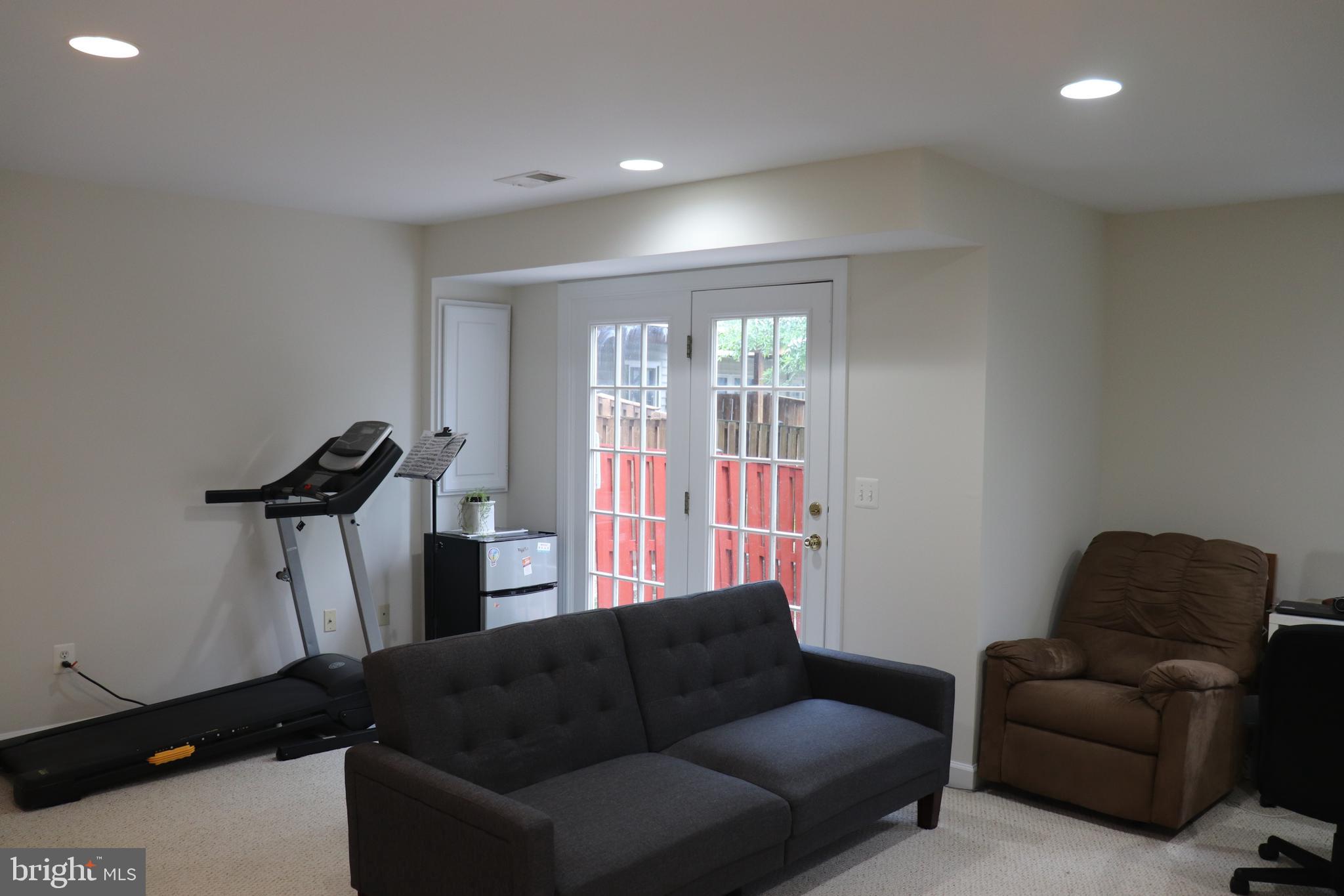 LORTON STATION SOUTH - Residential Lease