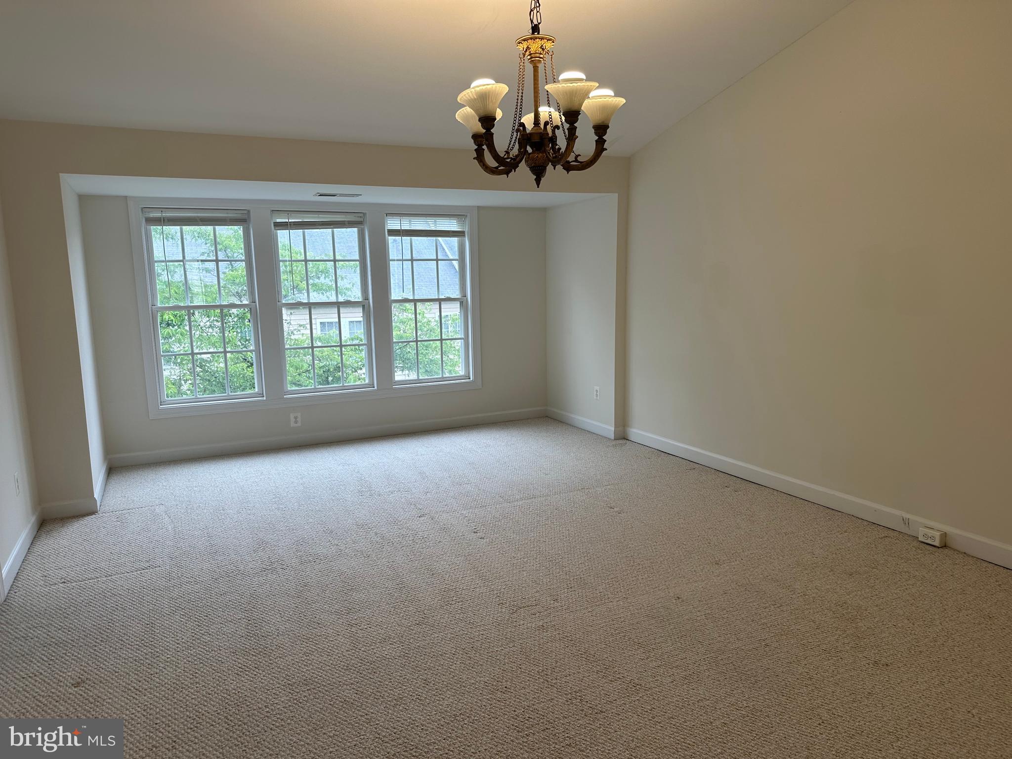 LORTON STATION SOUTH - Residential Lease