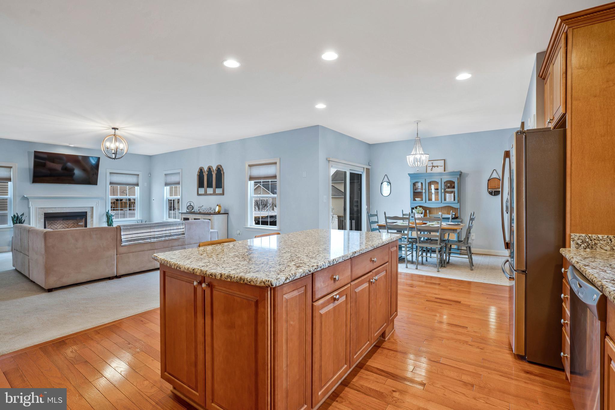 LEONARDS GRANT - Residential