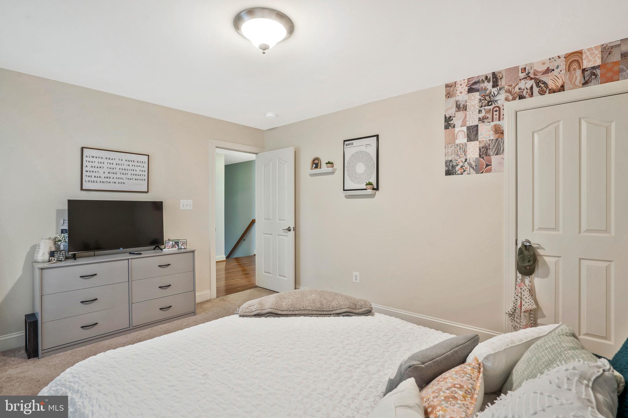 LEONARDS GRANT - Residential