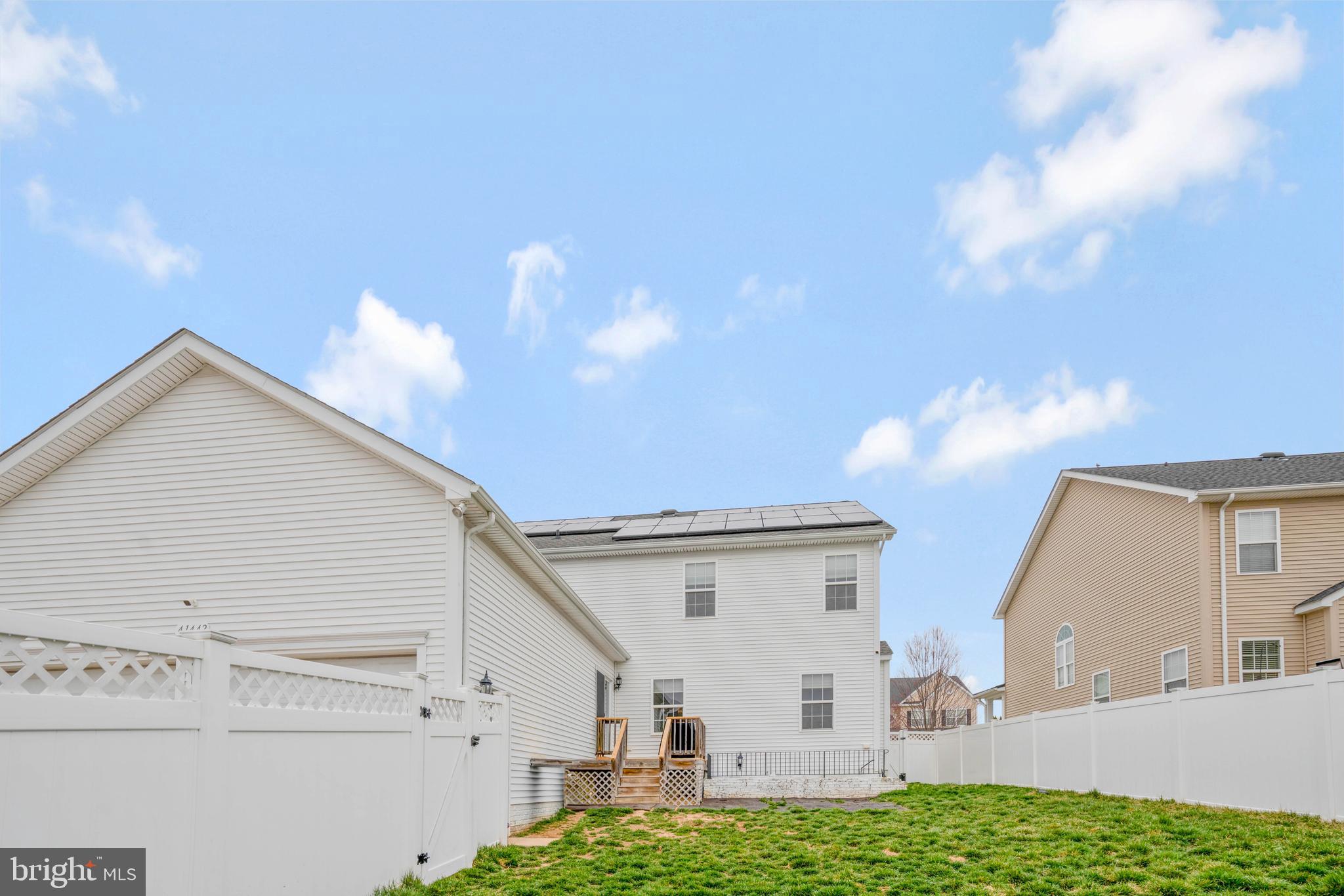 LEONARDS GRANT - Residential