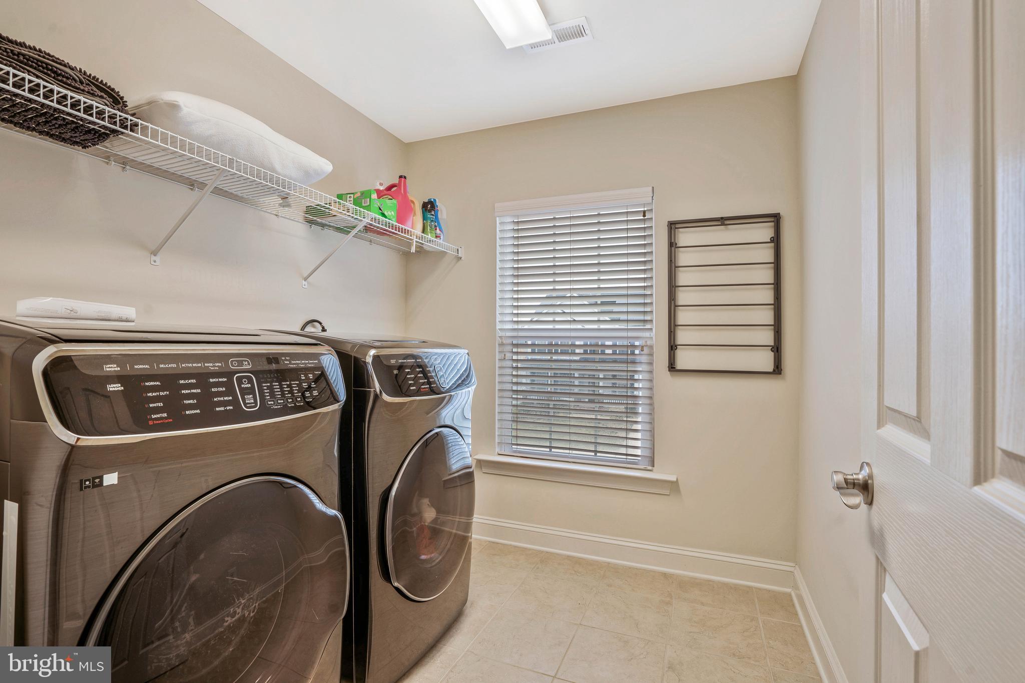 LEONARDS GRANT - Residential