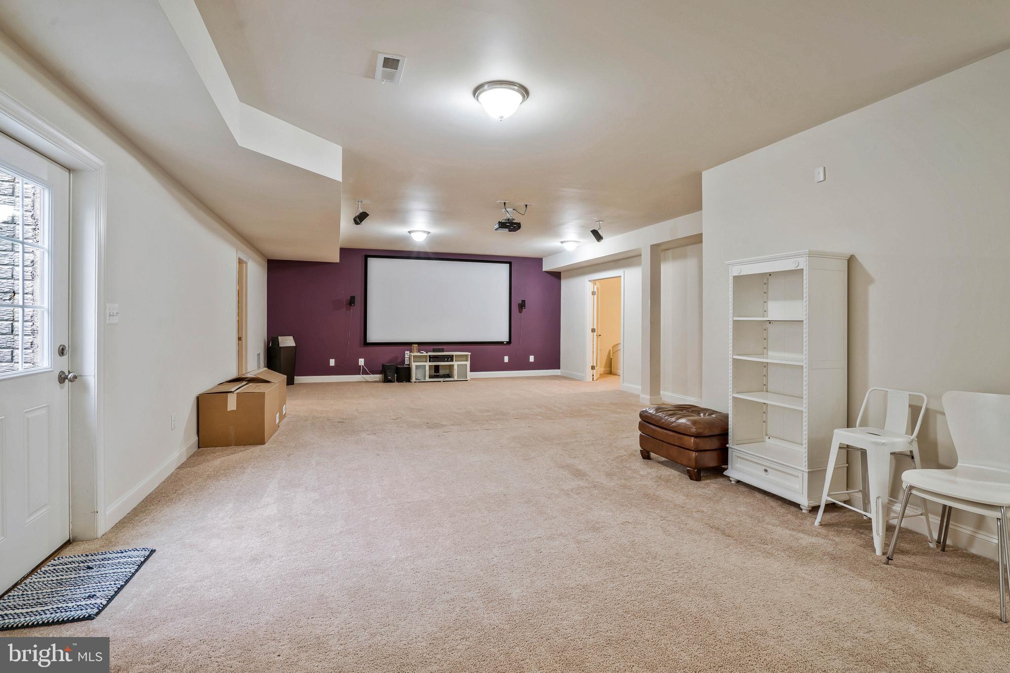 LEONARDS GRANT - Residential