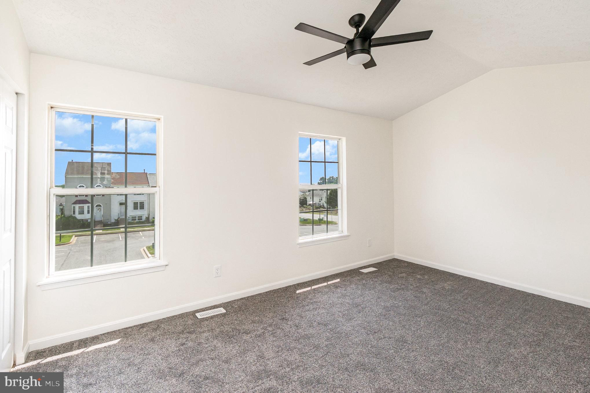 GRACE HARBOUR - Residential