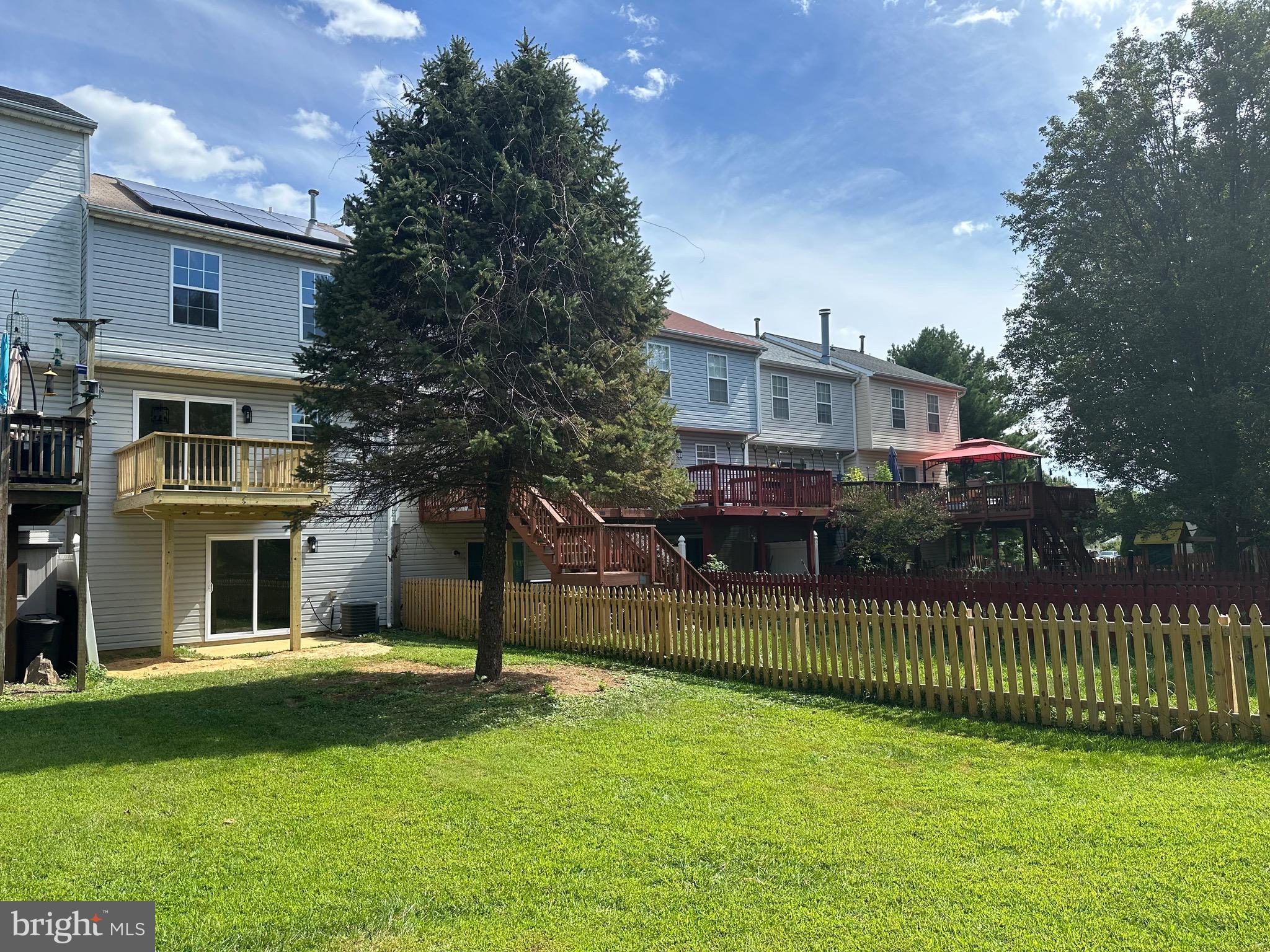 GRACE HARBOUR - Residential