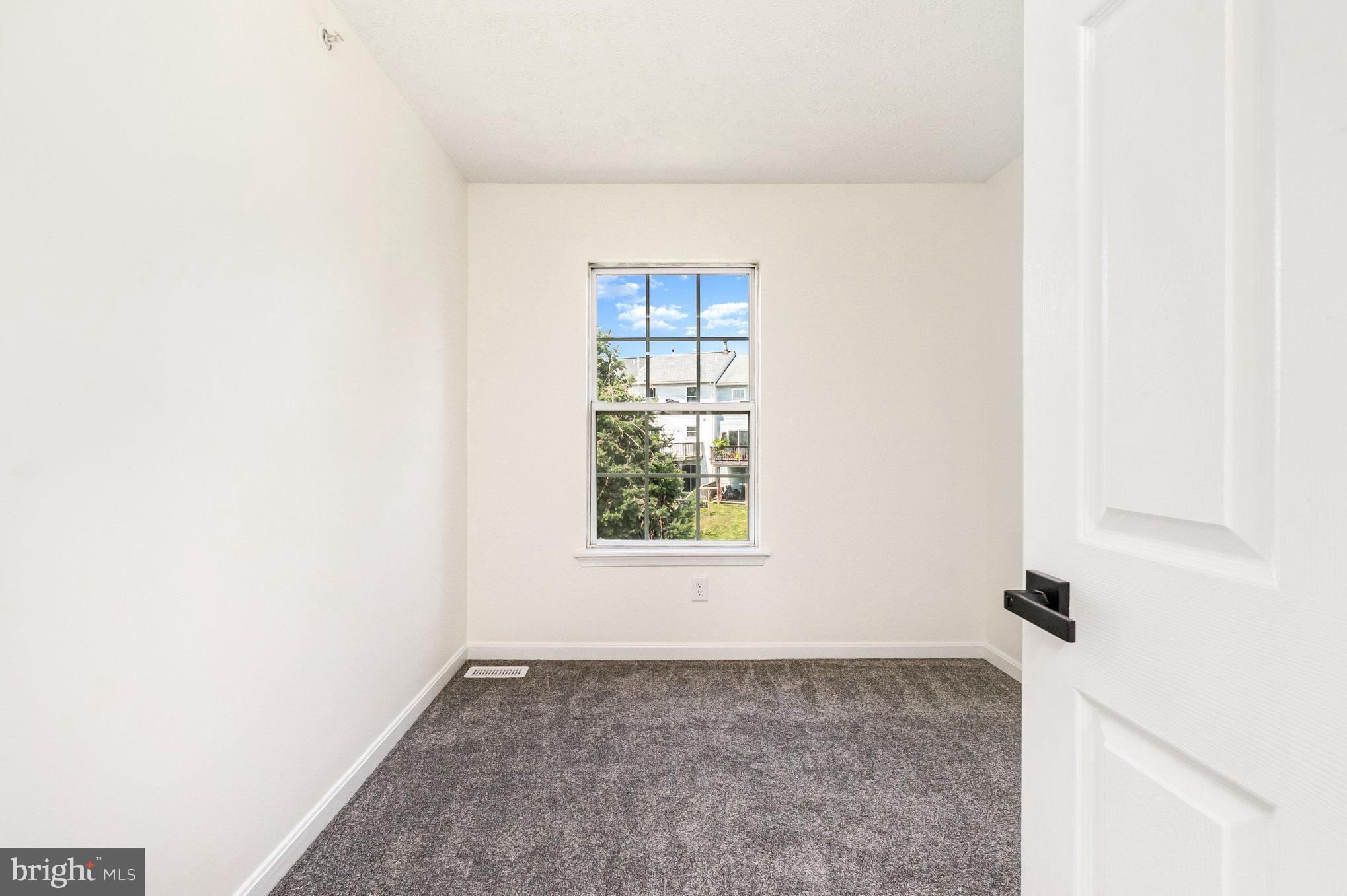 GRACE HARBOUR - Residential