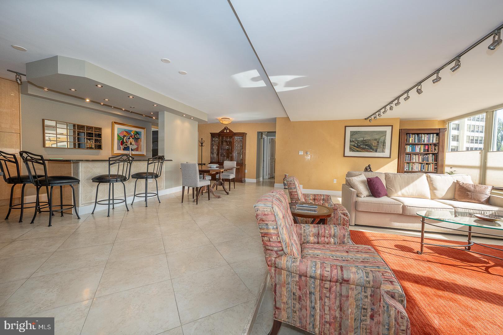 SUTTON TERRACE - Residential