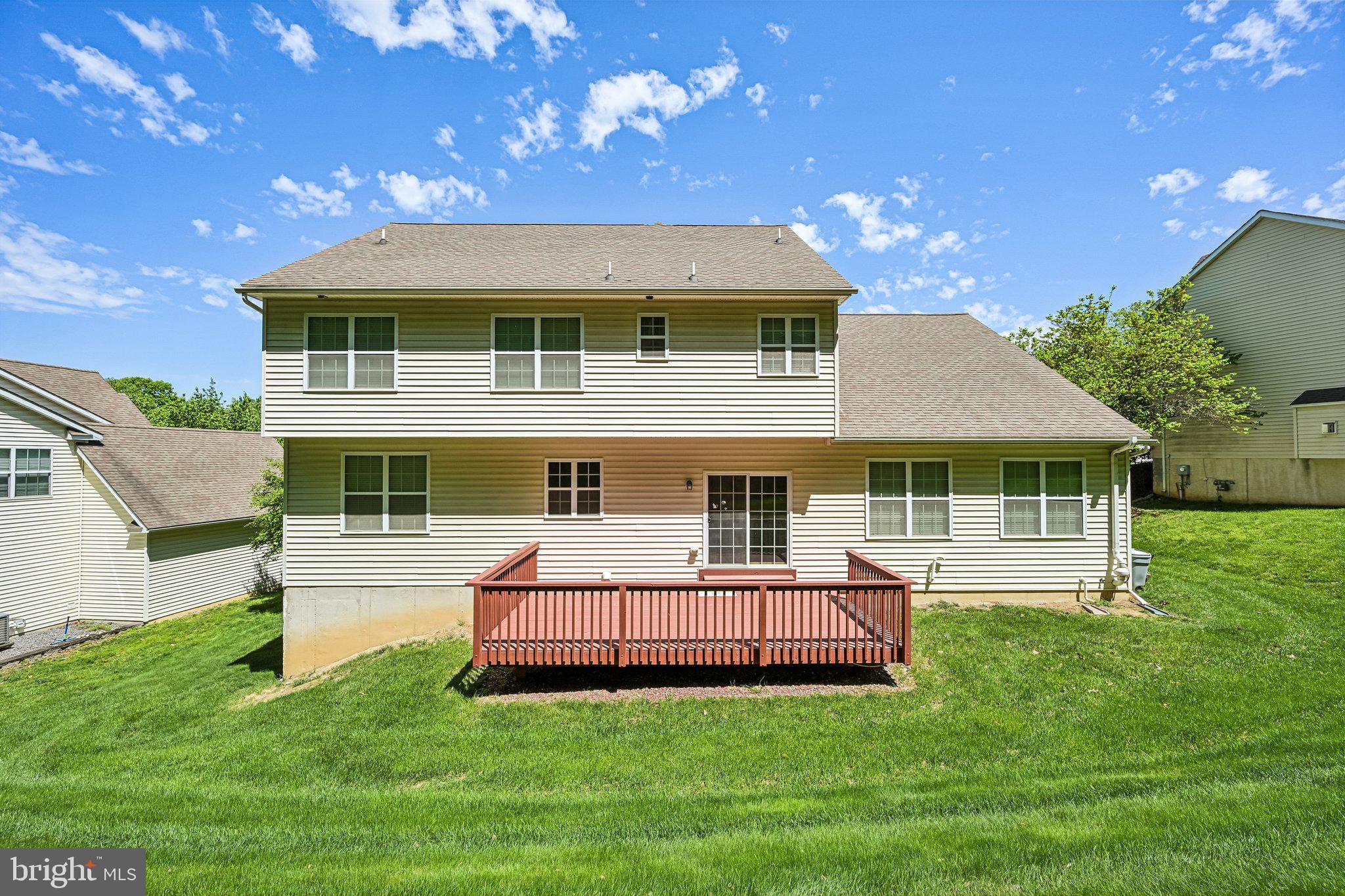 RESERVE AT BAILEY ST - Residential