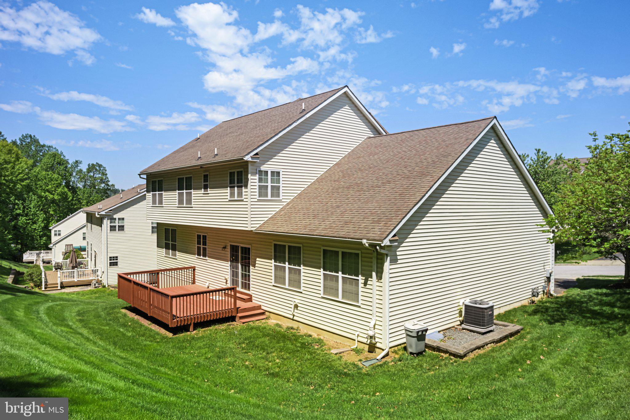 RESERVE AT BAILEY ST - Residential
