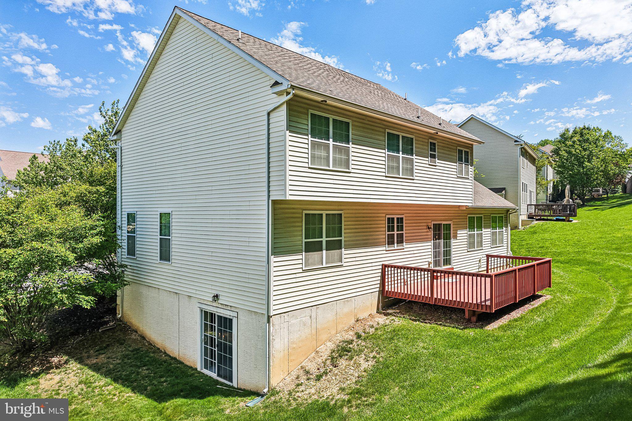 RESERVE AT BAILEY ST - Residential