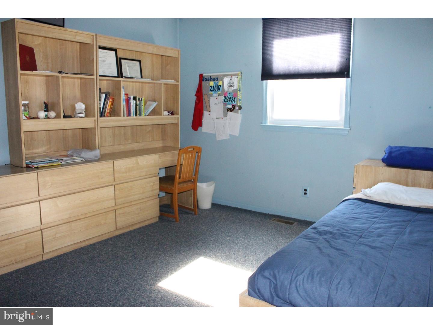 HAMPTON ESTS - Residential