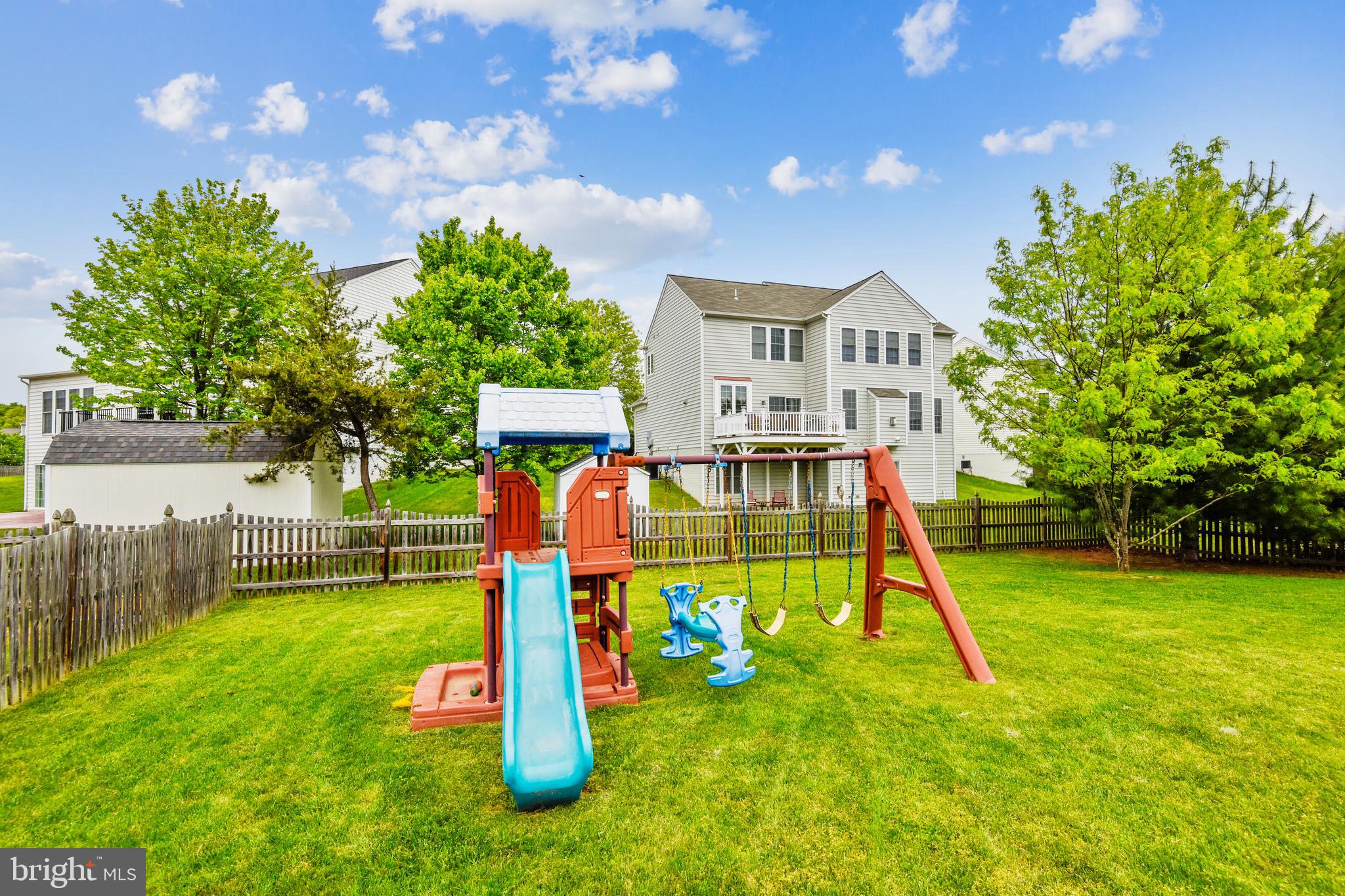 MAYFIELD TRACE - Residential