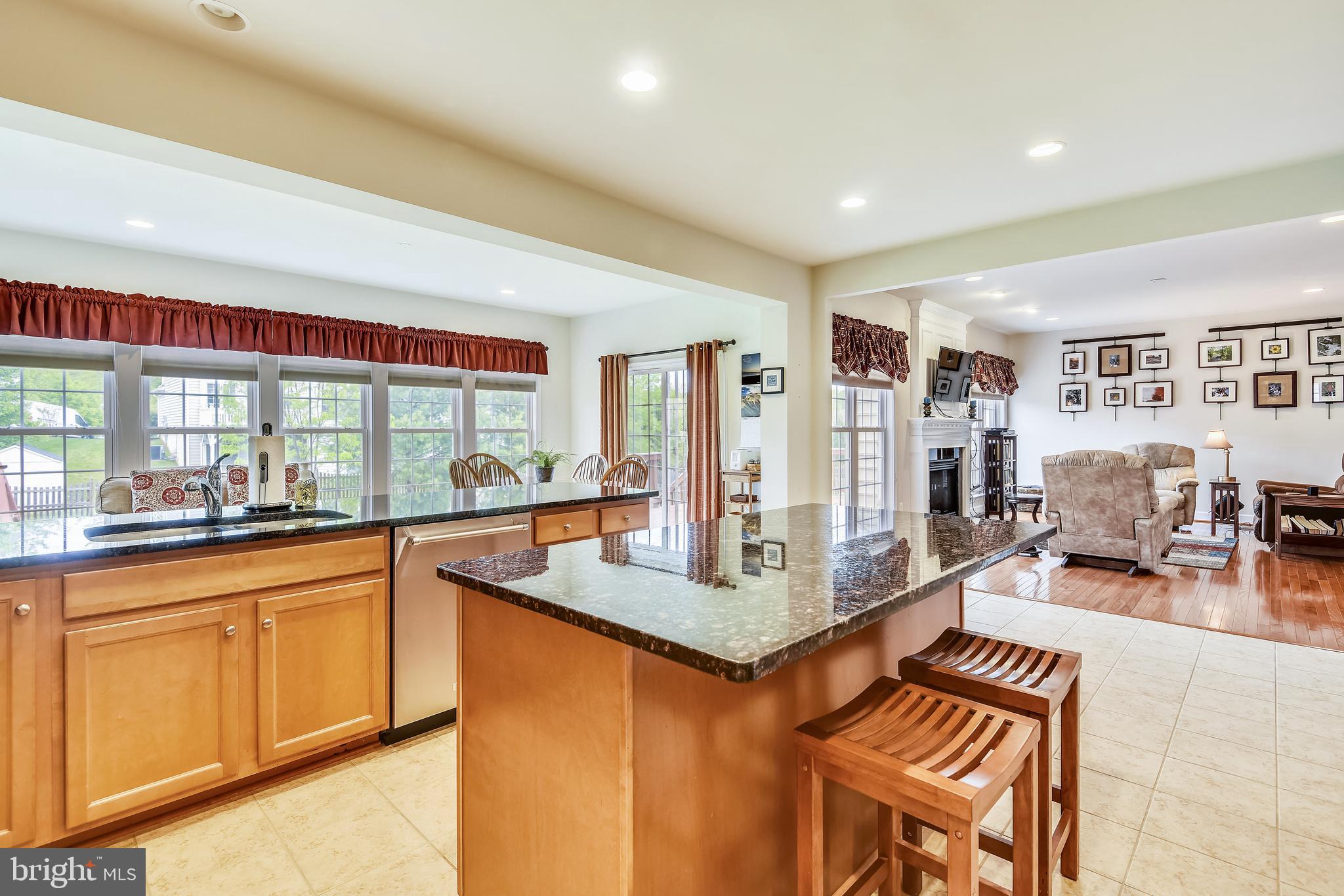 MAYFIELD TRACE - Residential