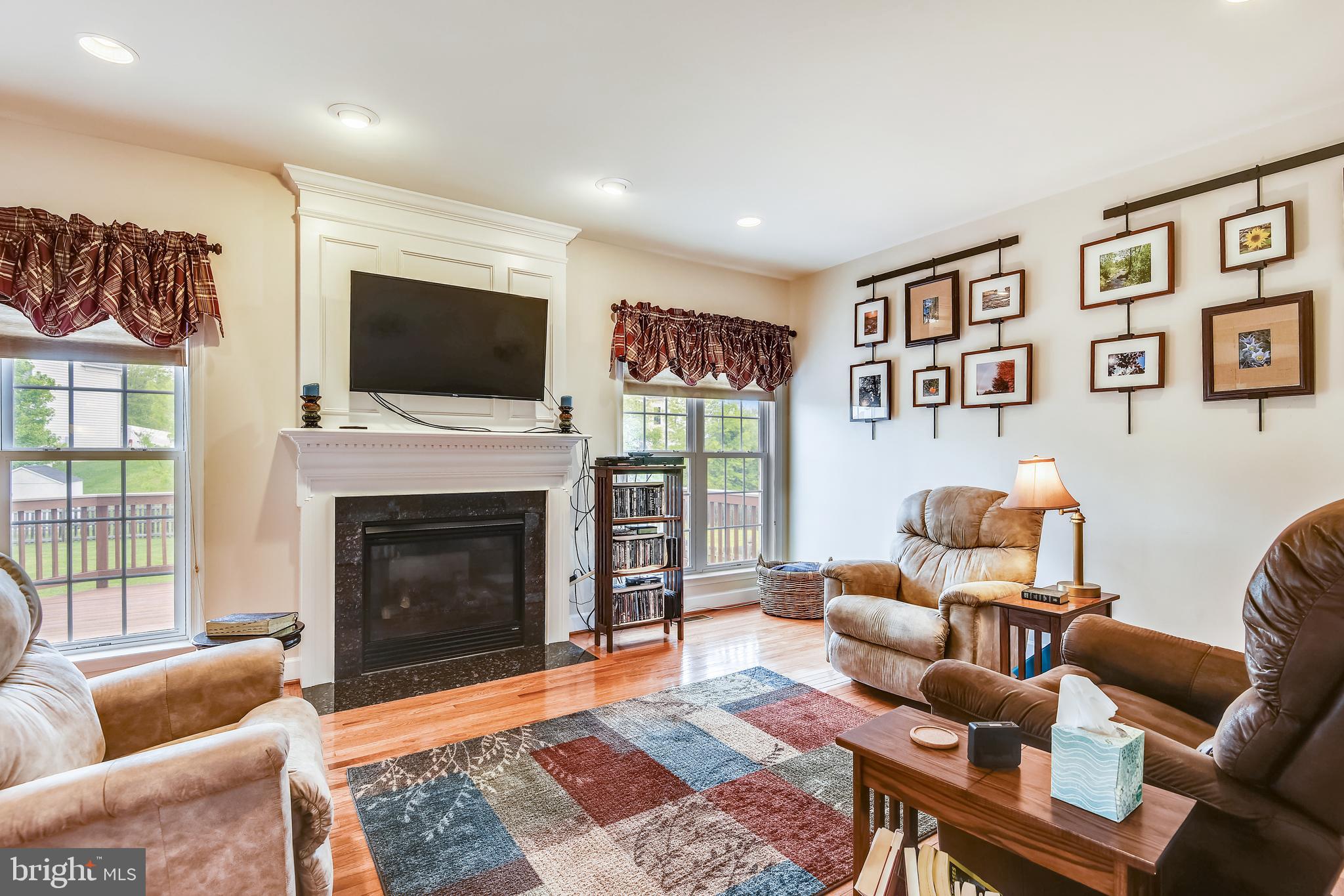 MAYFIELD TRACE - Residential