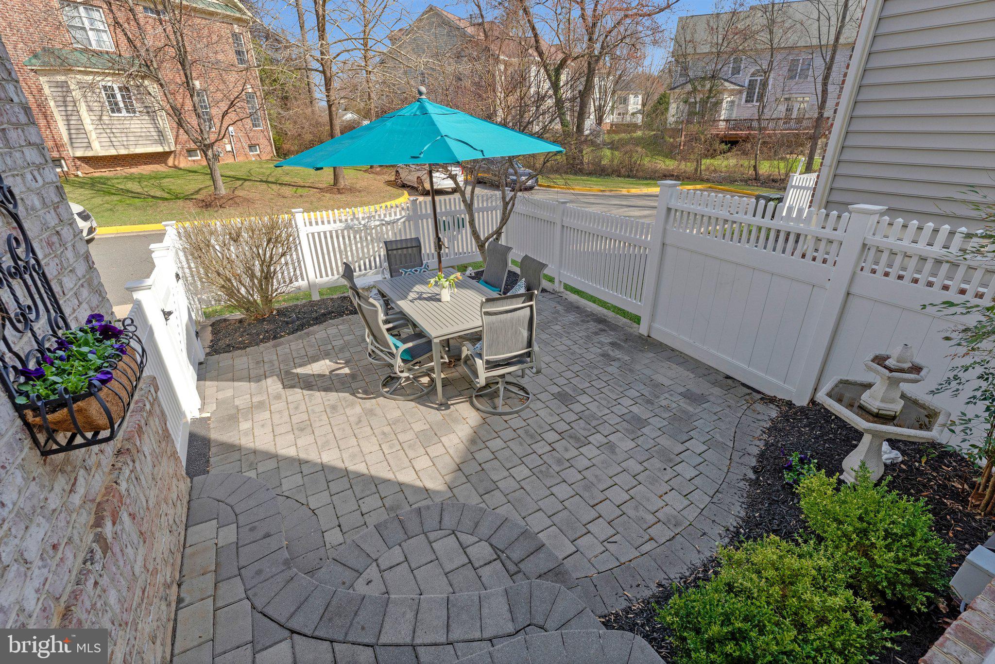 BRIARWOOD TRACE - Residential