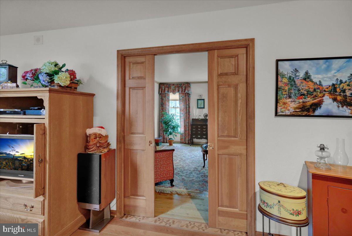 THE OAKS - Residential