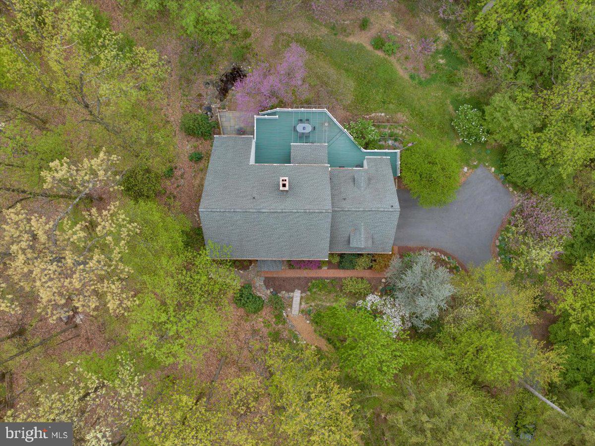THE OAKS - Residential