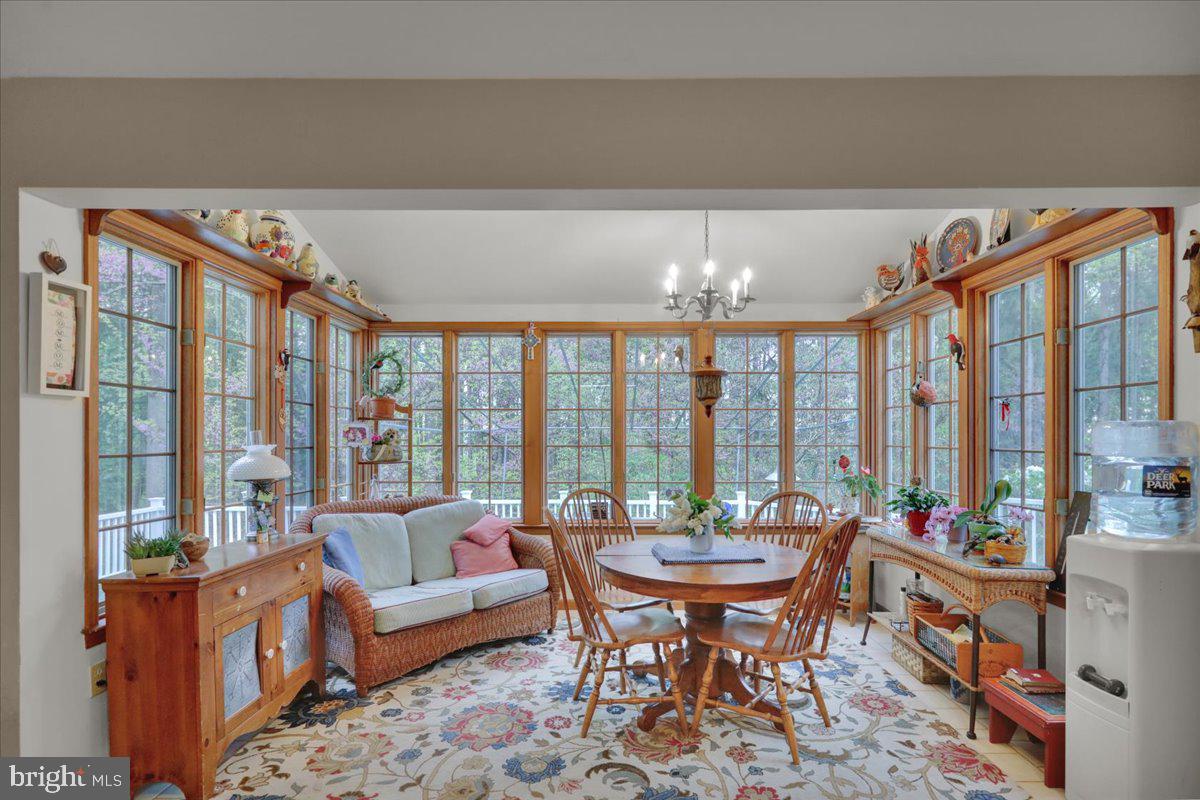 THE OAKS - Residential
